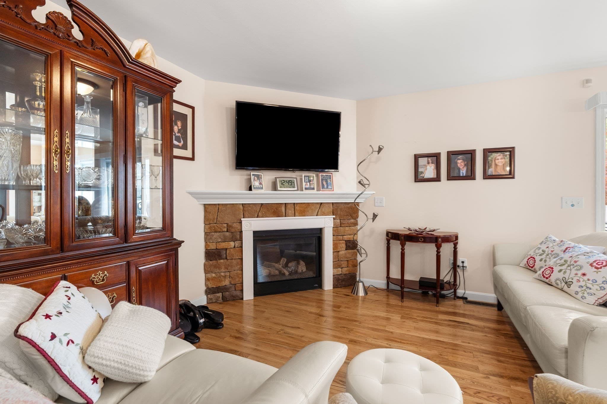 Condominium at 496 Hilldale Ave # 496, Haverhill MA 01832, Haverhill, photo 7 of 30