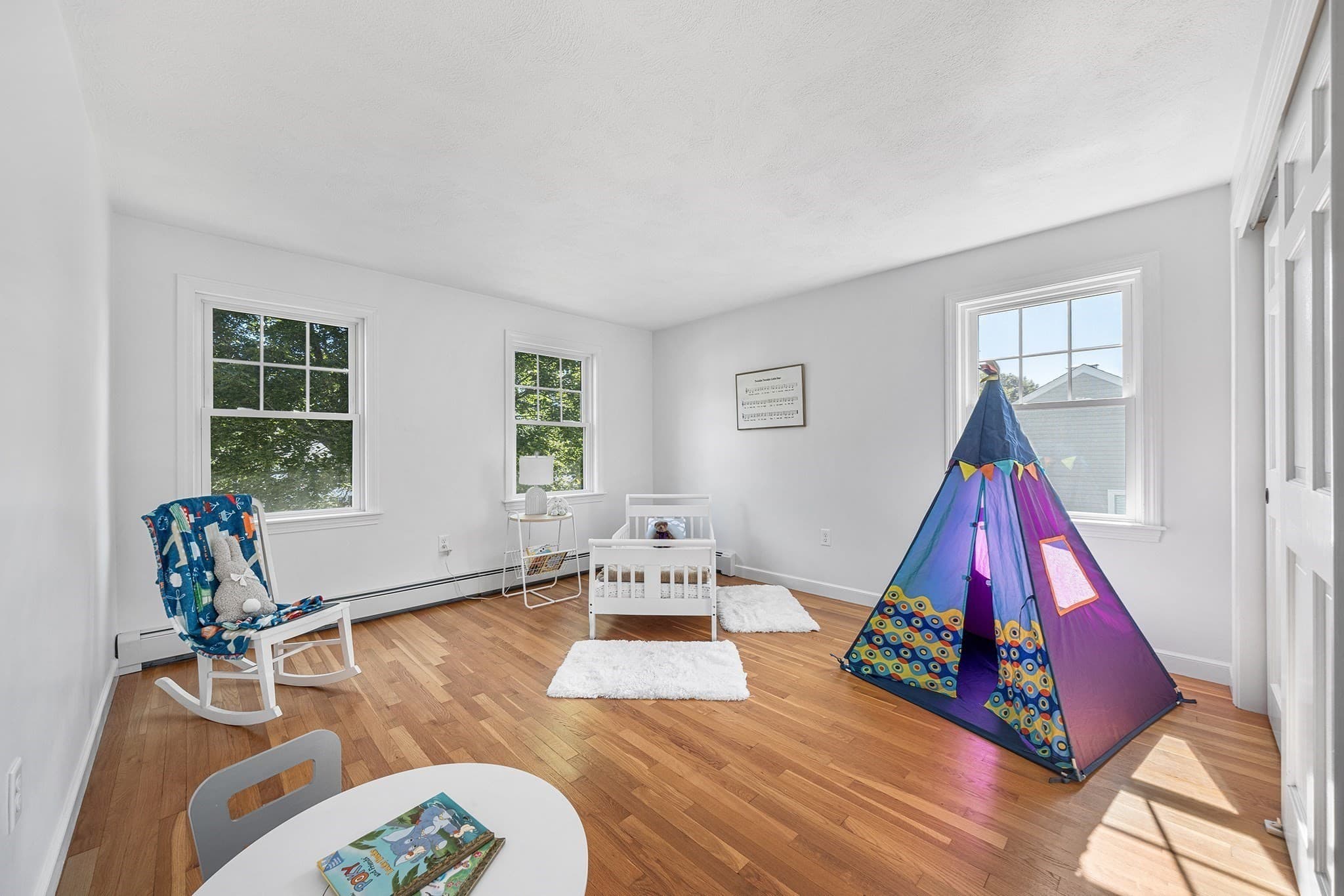 Single Family Residence at 8 Lantern Ln, Shrewsbury MA 01545, Shrewsbury, photo 23 of 37