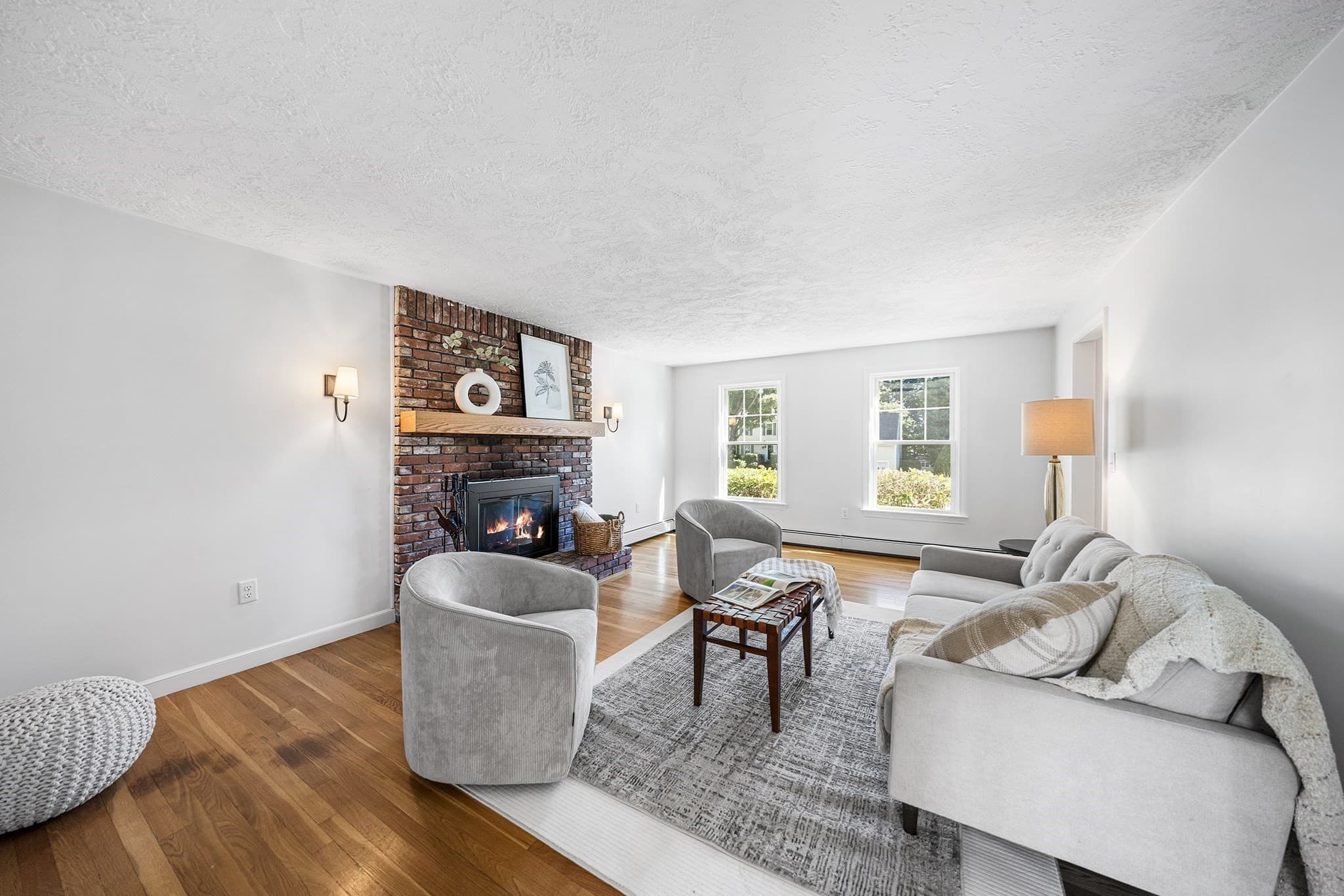 Single Family Residence at 8 Lantern Ln, Shrewsbury MA 01545, Shrewsbury, photo 8 of 37