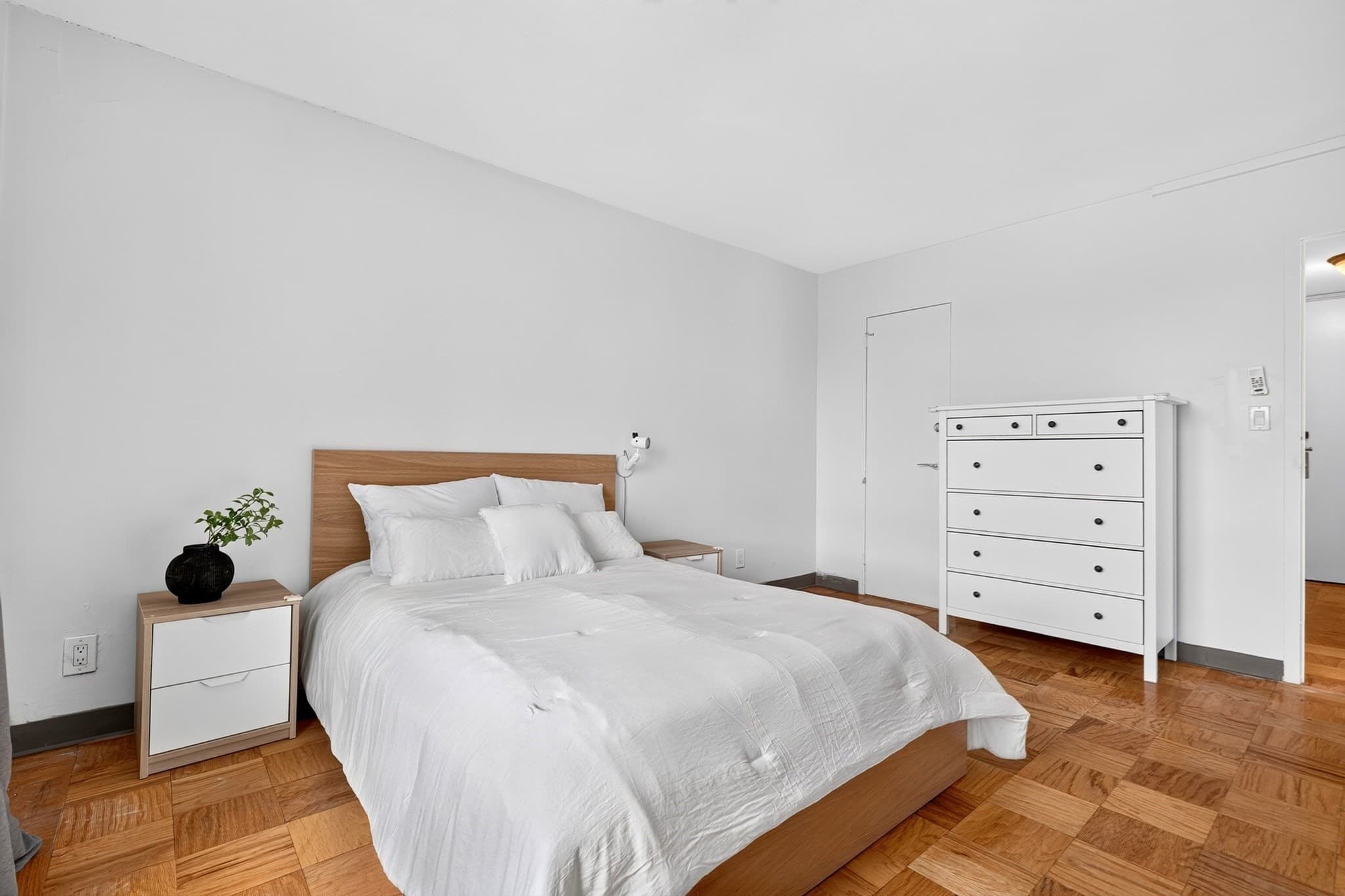 Condominium at 60 Babcock St # 32, Brookline MA 02446, Brookline, photo 14 of 31