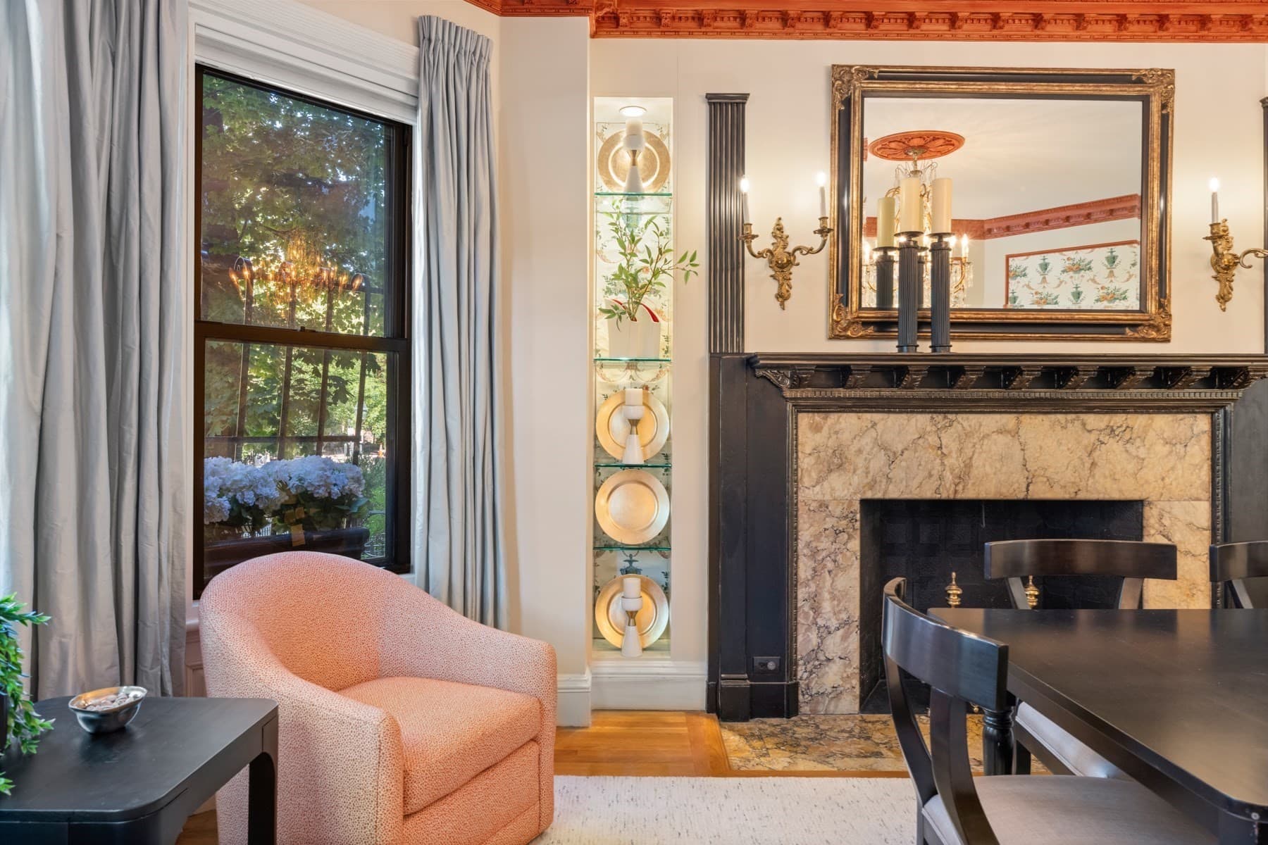 Condominium at 398 Marlborough St # 1, Boston MA 02115, photo 13 of 37