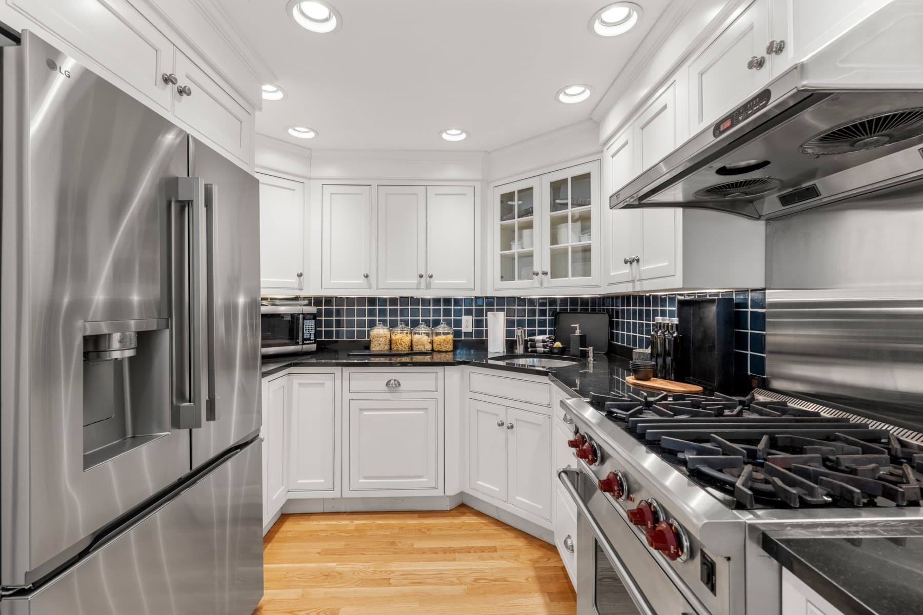 Condominium at 398 Marlborough St # 1, Boston MA 02115, photo 9 of 37