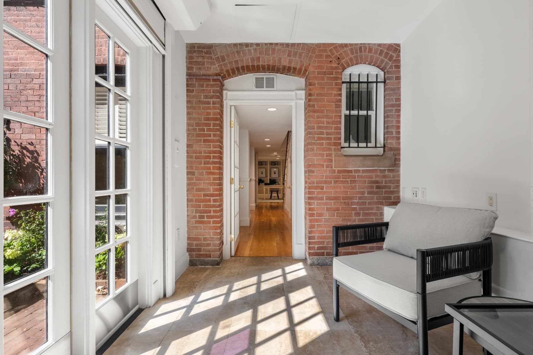 Condominium at 398 Marlborough St # 1, Boston MA 02115, photo 29 of 37