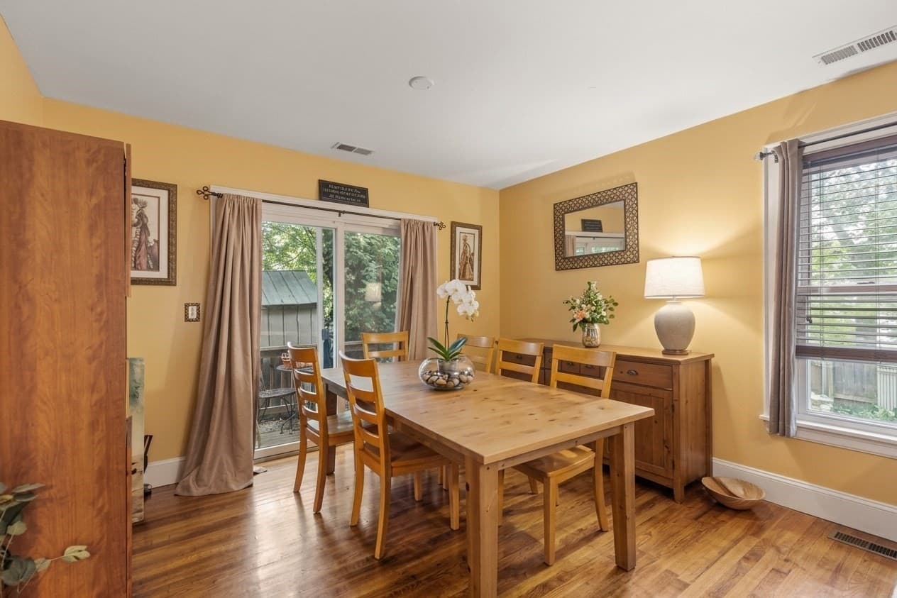 Single Family Residence at 7 Kane St, Boston MA 02125, Boston, photo 6 of 21