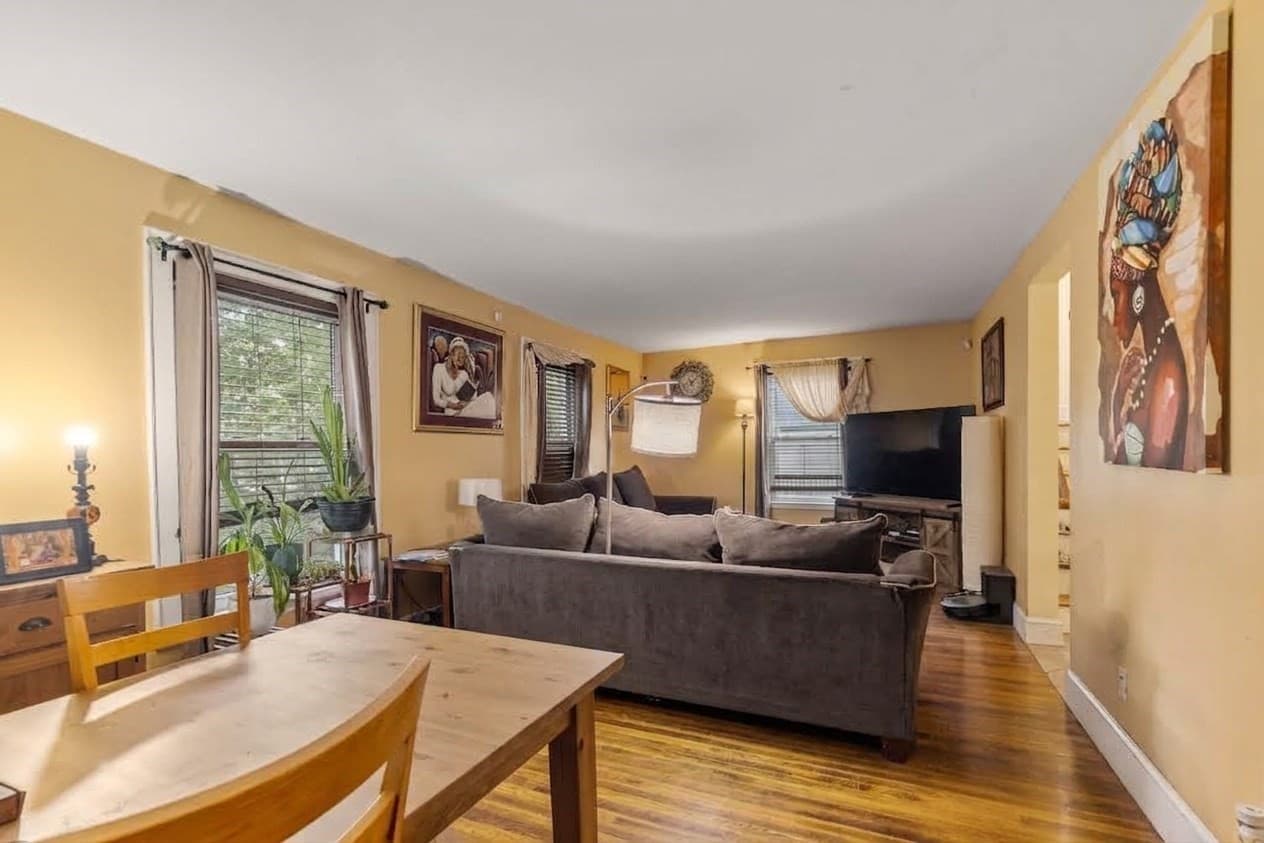 Single Family Residence at 7 Kane St, Boston MA 02125, Boston, photo 7 of 21