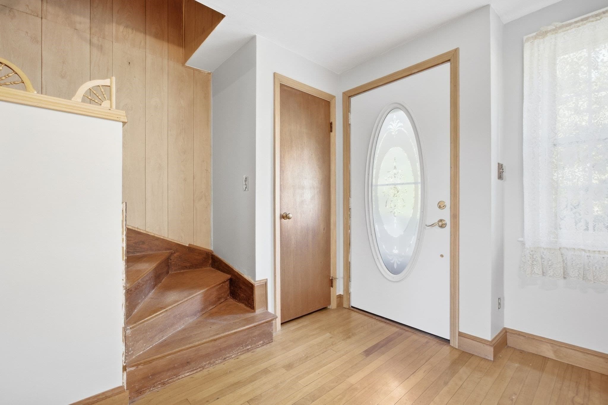 Single Family Residence at 1259 Shawsheen St, Tewksbury MA 01876, Tewksbury, photo 6 of 42