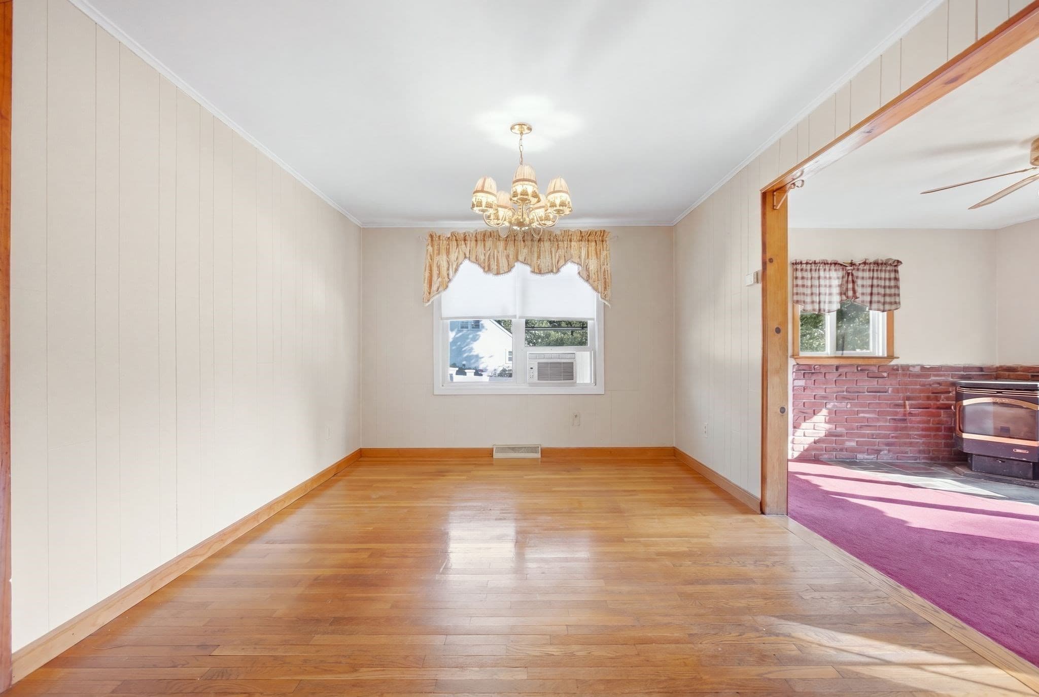 Single Family Residence at 1259 Shawsheen St, Tewksbury MA 01876, Tewksbury, photo 13 of 42