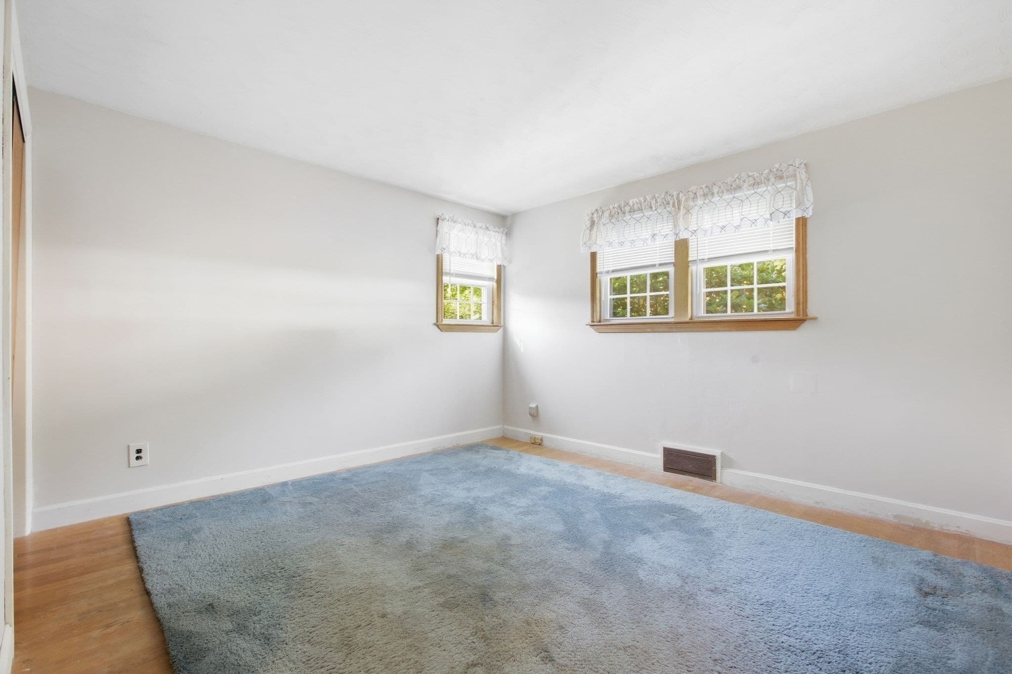 Single Family Residence at 1259 Shawsheen St, Tewksbury MA 01876, Tewksbury, photo 18 of 42