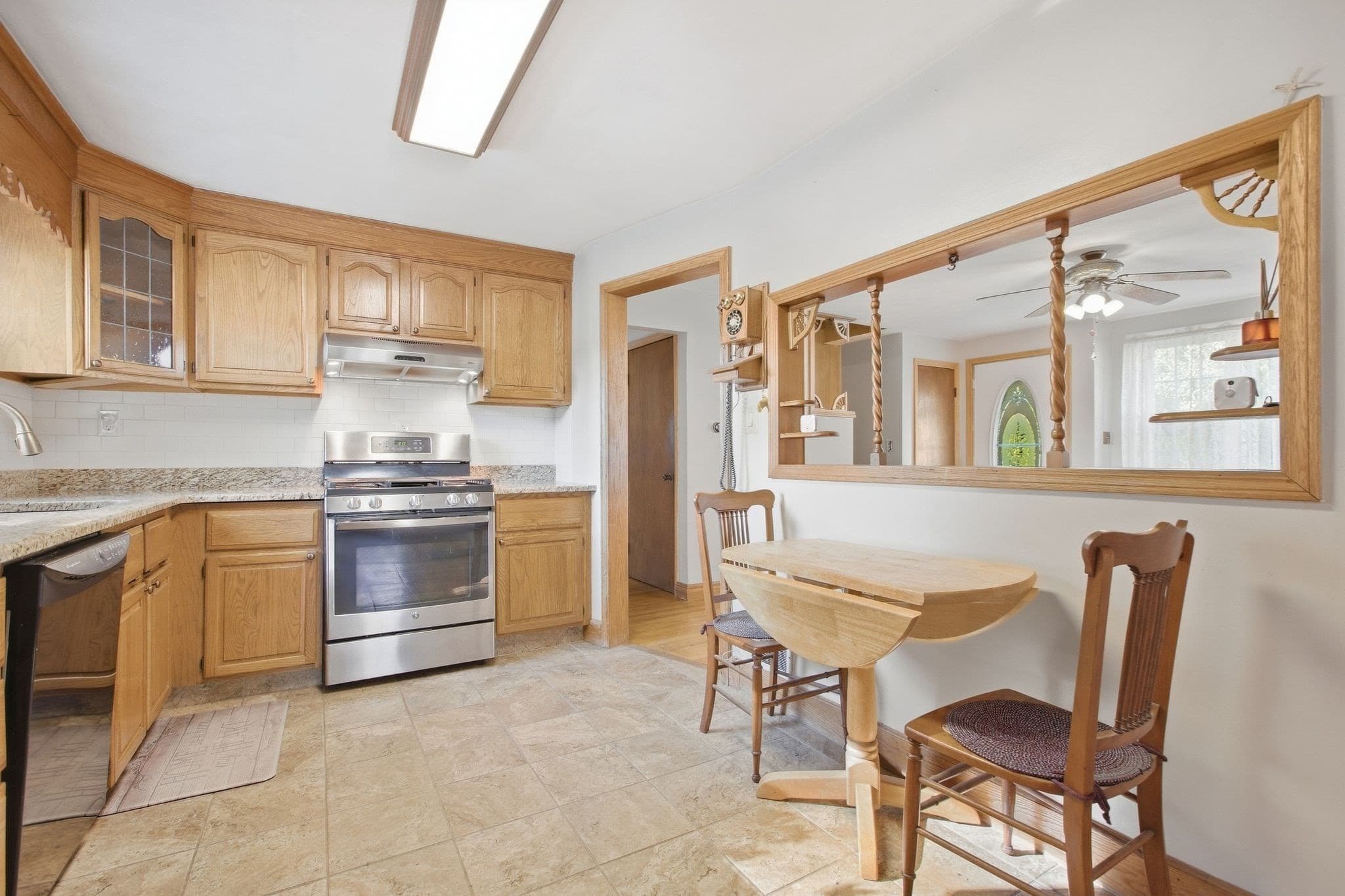 Single Family Residence at 1259 Shawsheen St, Tewksbury MA 01876, Tewksbury, photo 11 of 42