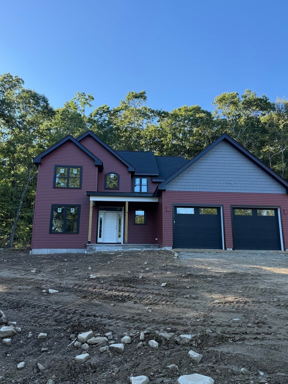 Single Family Residence at 47 Southwick Rd, Sutton MA 01590, Sutton, photo 4 of 13