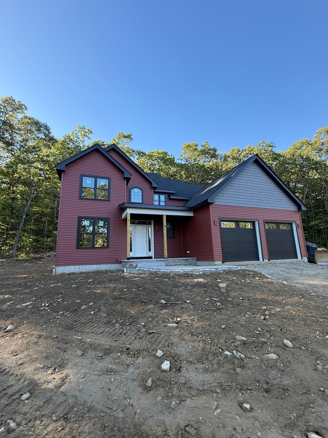 Single Family Residence at 47 Southwick Rd, Sutton MA 01590, Sutton, photo 8 of 13