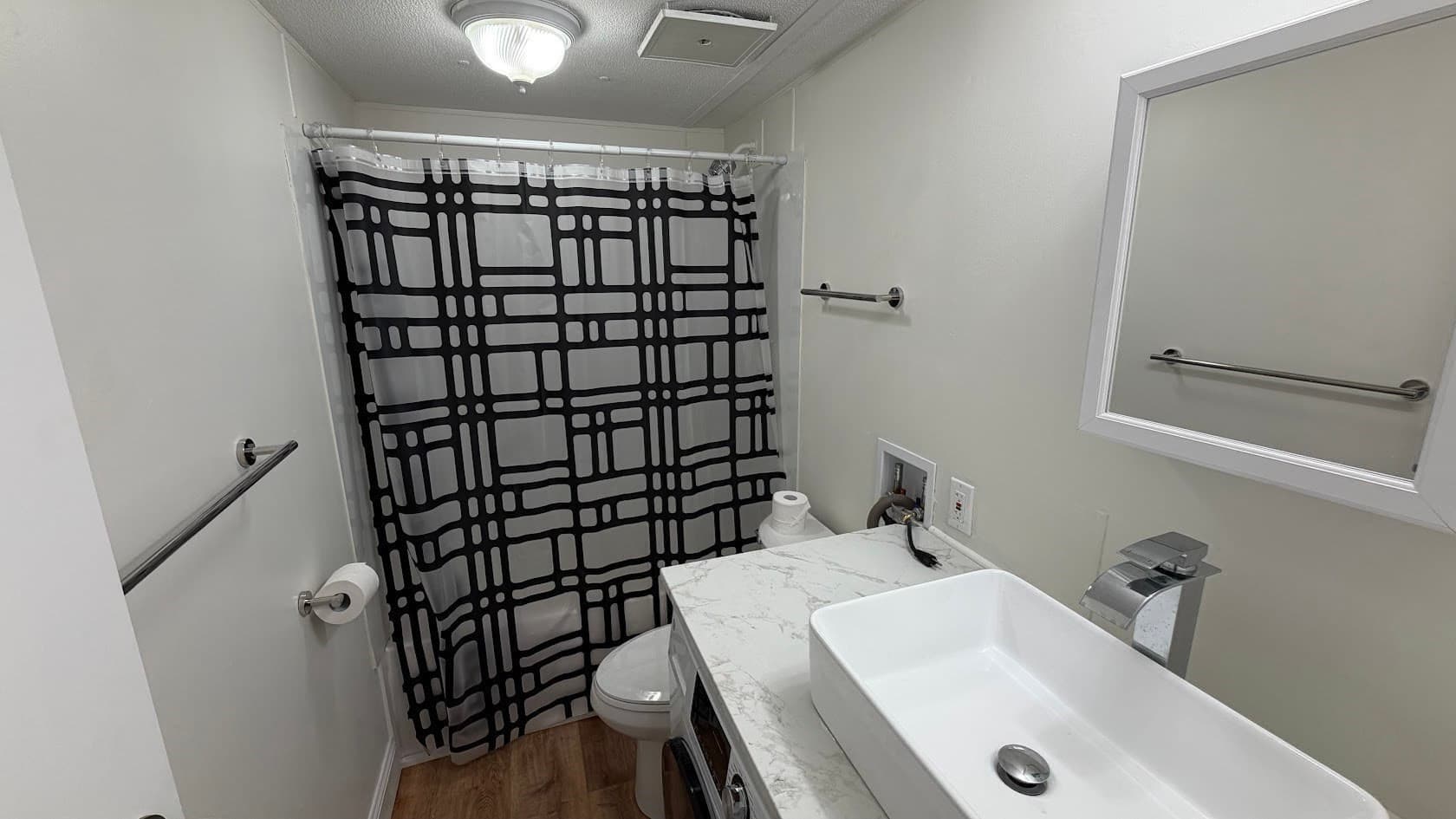 Mobile Home at 557 Southwest Cutoff # 117, Worcester MA 01607, Worcester, photo 7 of 10