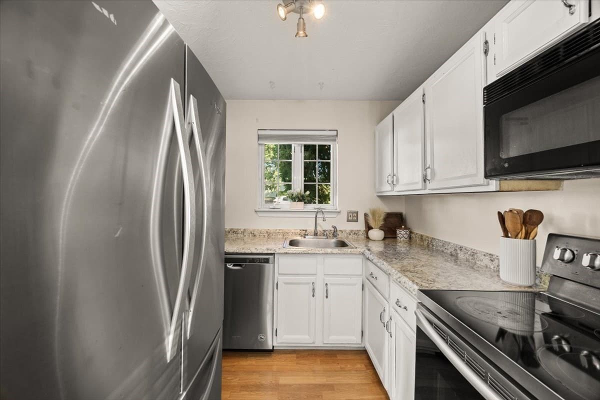 Condominium at 14 Nancy Rd # 1, Easton MA 02375, Easton, photo 4 of 30