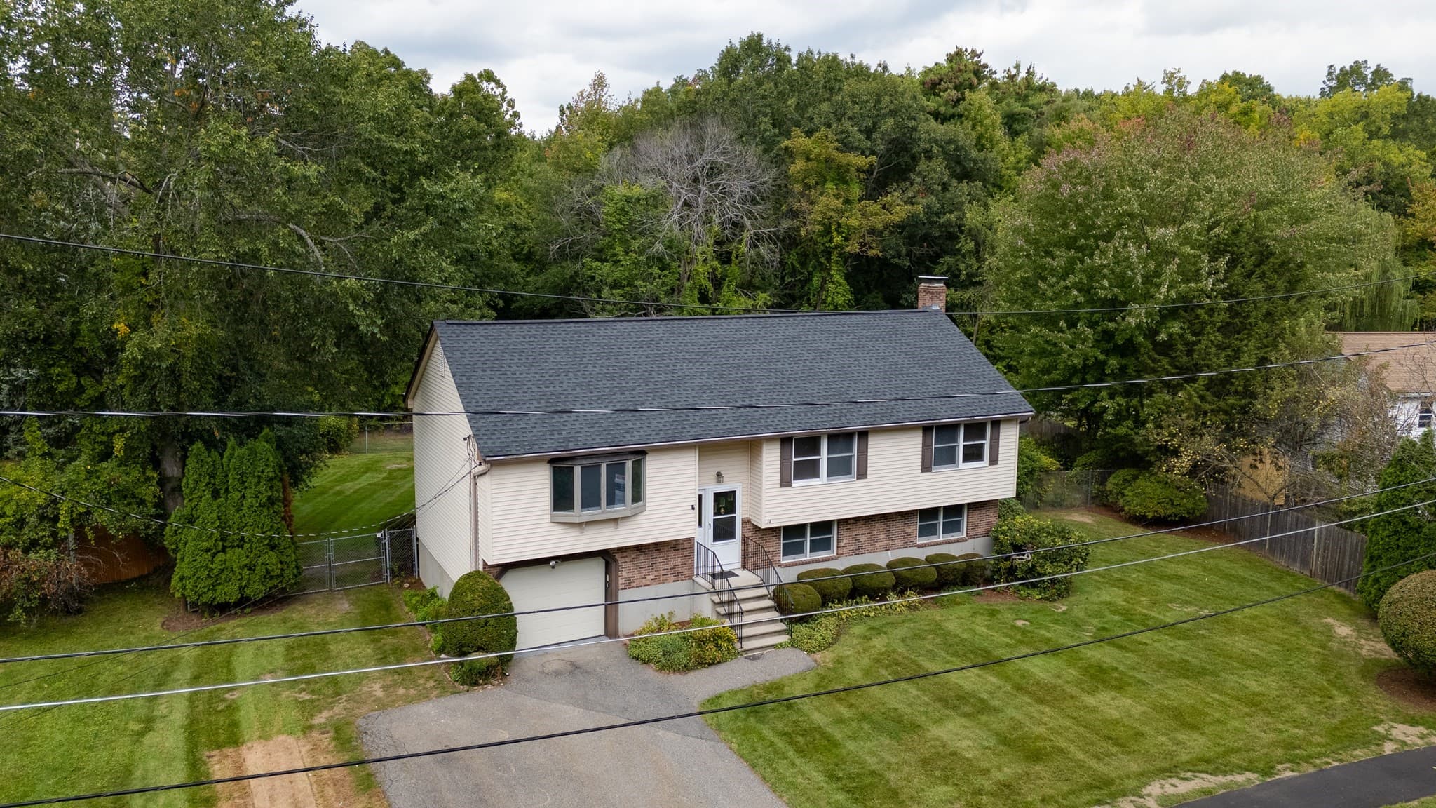 Single Family Residence at 14 Fred St, Burlington MA 01803, Burlington, photo 2 of 36