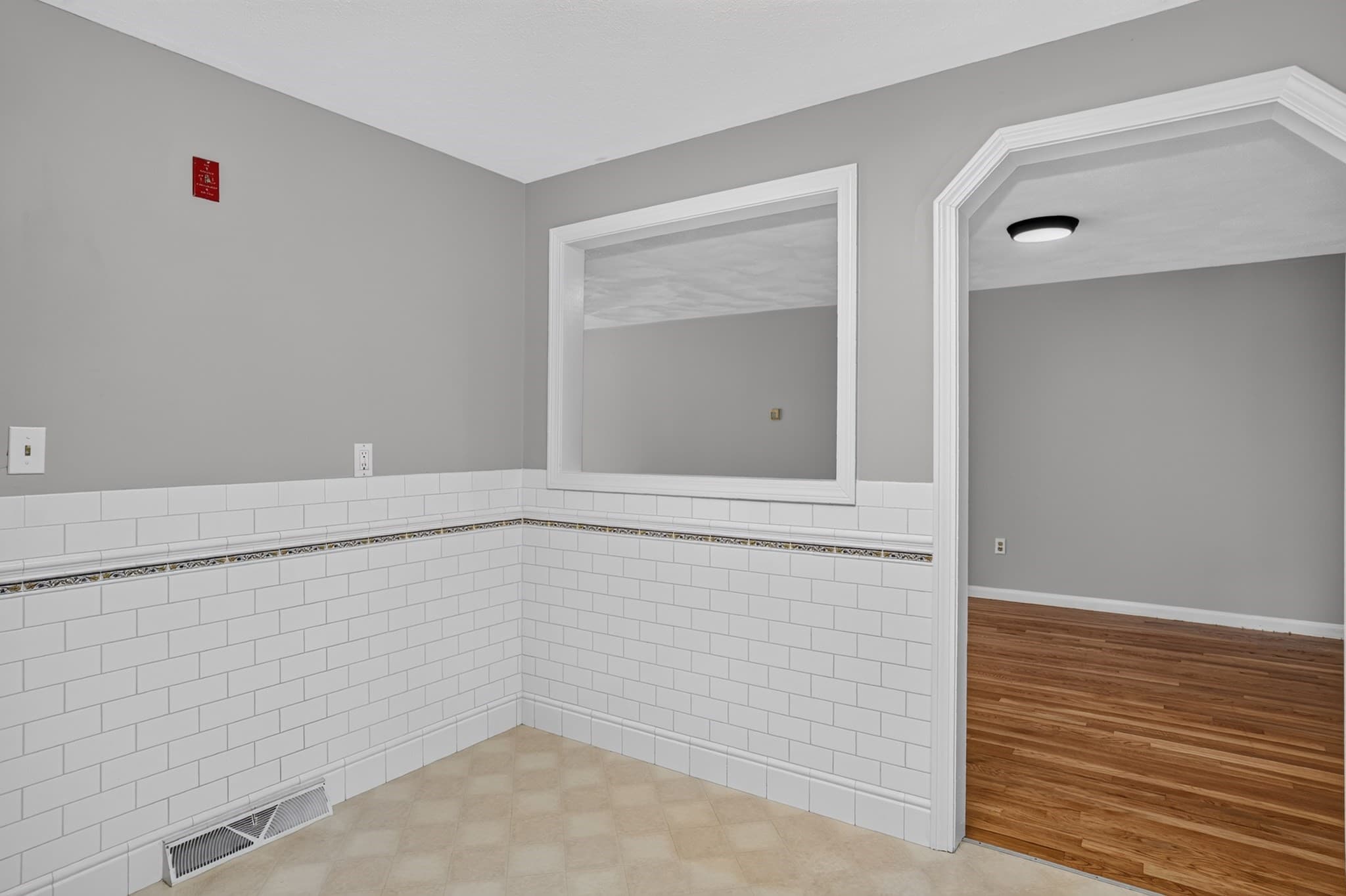 Single Family Residence at 14 Fred St, Burlington MA 01803, Burlington, photo 14 of 36