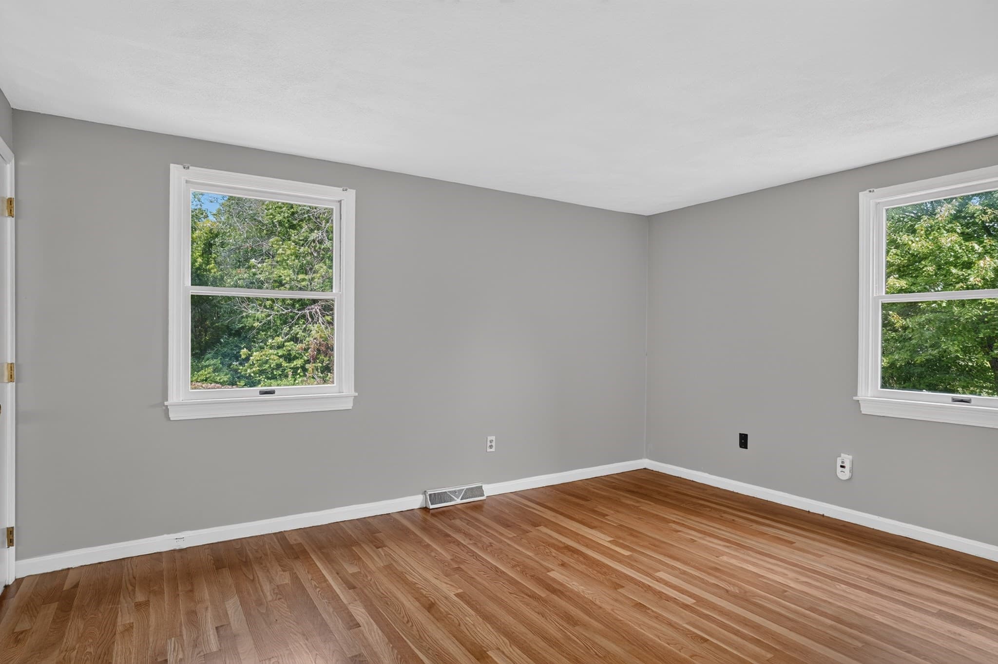 Single Family Residence at 14 Fred St, Burlington MA 01803, Burlington, photo 19 of 36