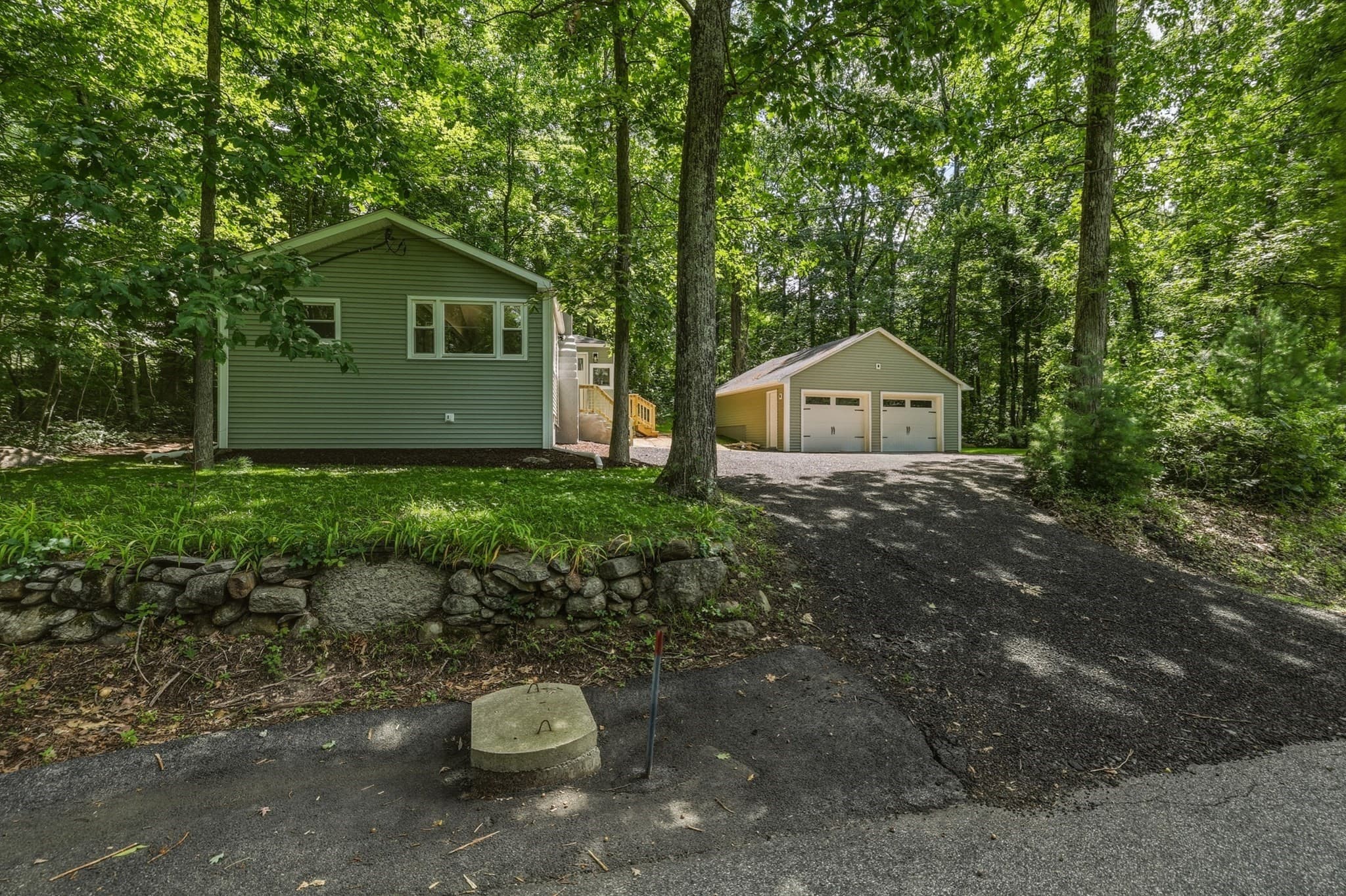 Single Family Residence at 22 Knollwood Rd, Brimfield MA 01010, Brimfield, photo 20 of 28