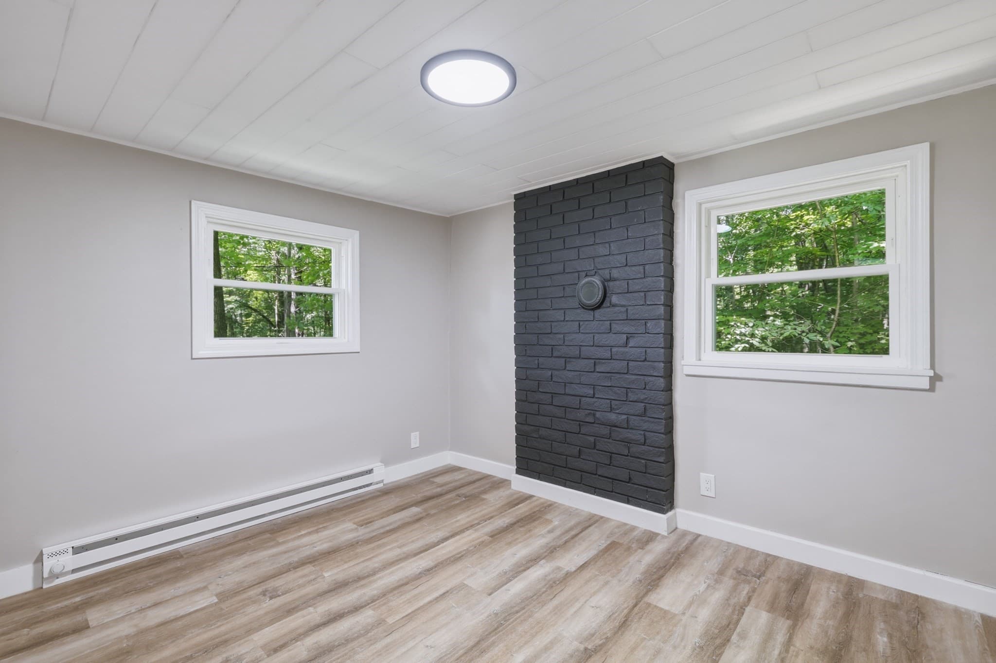 Single Family Residence at 22 Knollwood Rd, Brimfield MA 01010, Brimfield, photo 14 of 28