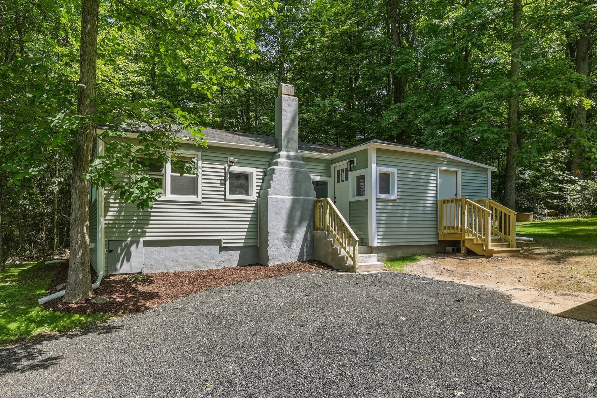 Single Family Residence at 22 Knollwood Rd, Brimfield MA 01010, Brimfield, photo 18 of 28