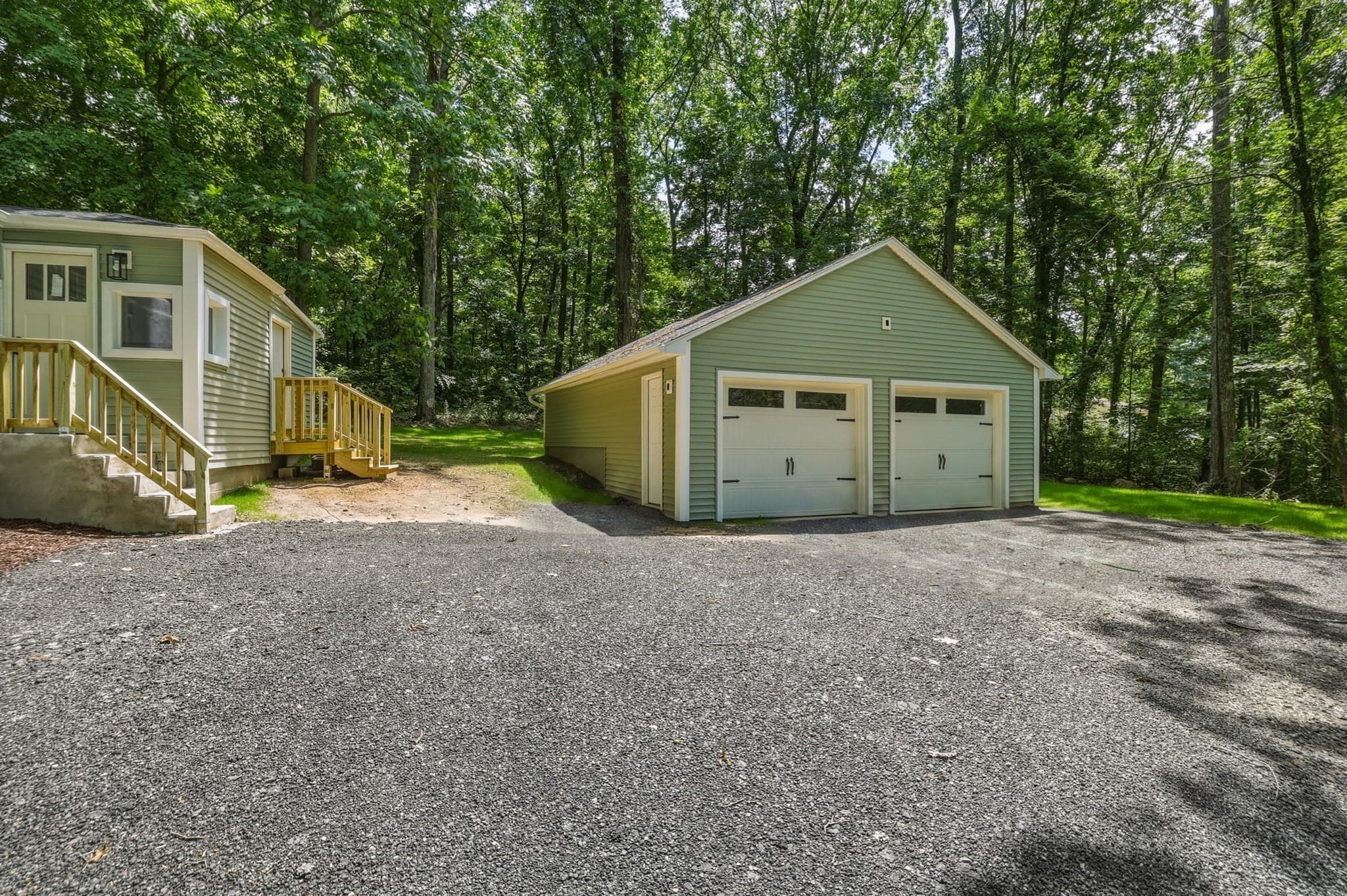 Single Family Residence at 22 Knollwood Rd, Brimfield MA 01010, Brimfield, photo 21 of 28