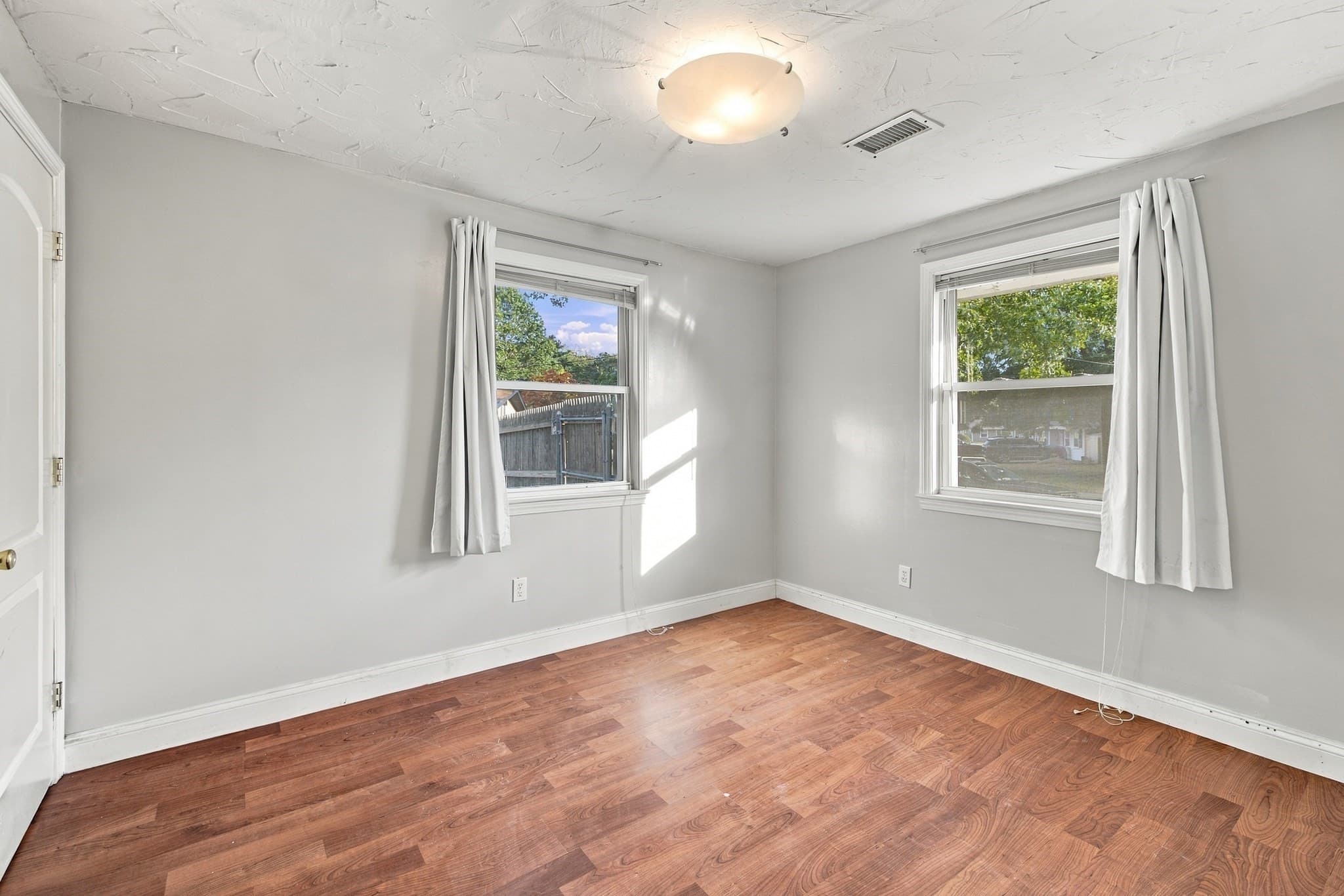 Single Family Residence at 19 Waleco Rd, Brockton MA 02302, Brockton, photo 27 of 41