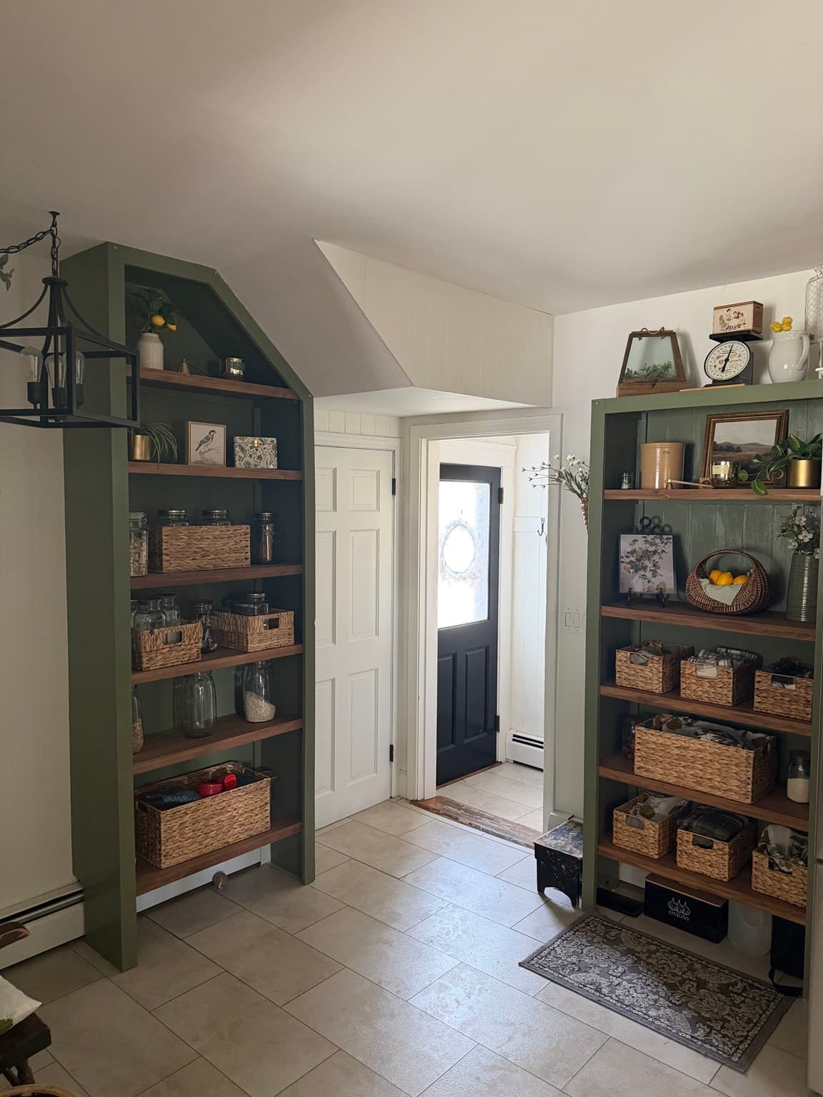 Single Family Residence at 233 Gifford Ave, Somerset MA 02726, Somerset, photo 11 of 25