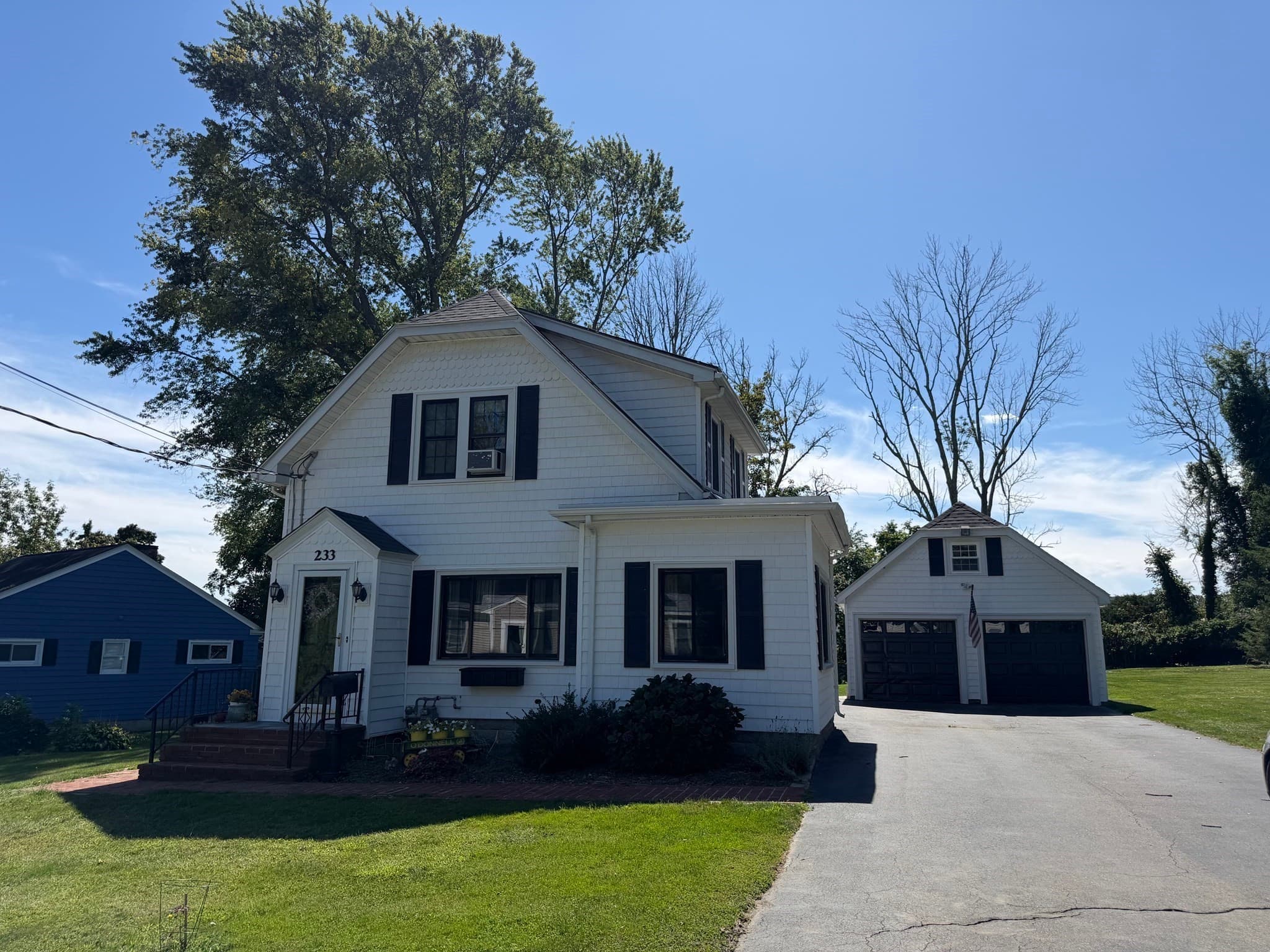 Single Family Residence at 233 Gifford Ave, Somerset MA 02726, Somerset, photo 4 of 25