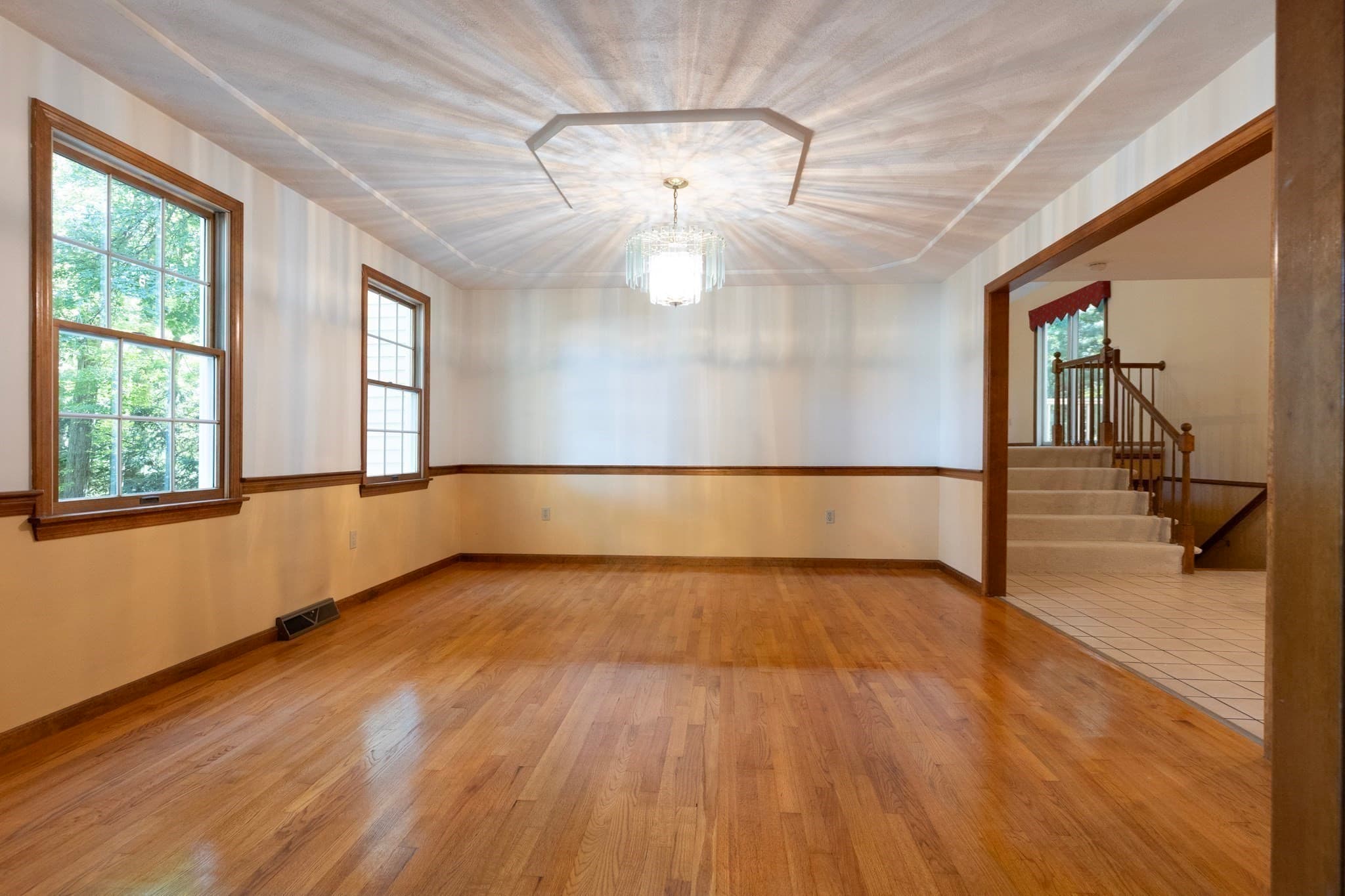 Single Family Residence at 4 Mead Circle, Lexington MA 02420, Lexington, photo 3 of 30