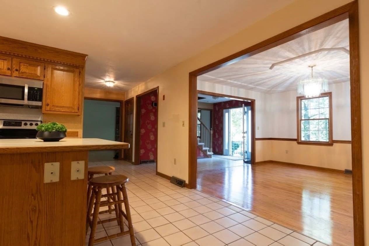 Single Family Residence at 4 Mead Circle, Lexington MA 02420, Lexington, photo 14 of 30