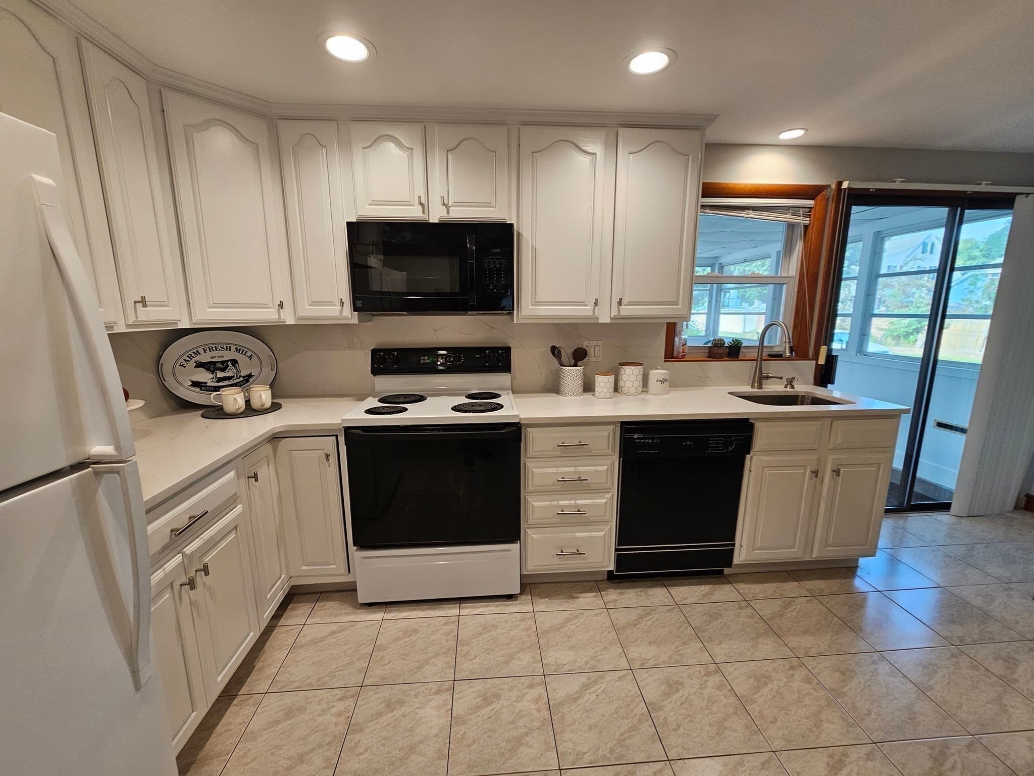 Single Family Residence at 11 Tuttle Lane, Saugus MA 01906, Saugus, photo 10 of 20