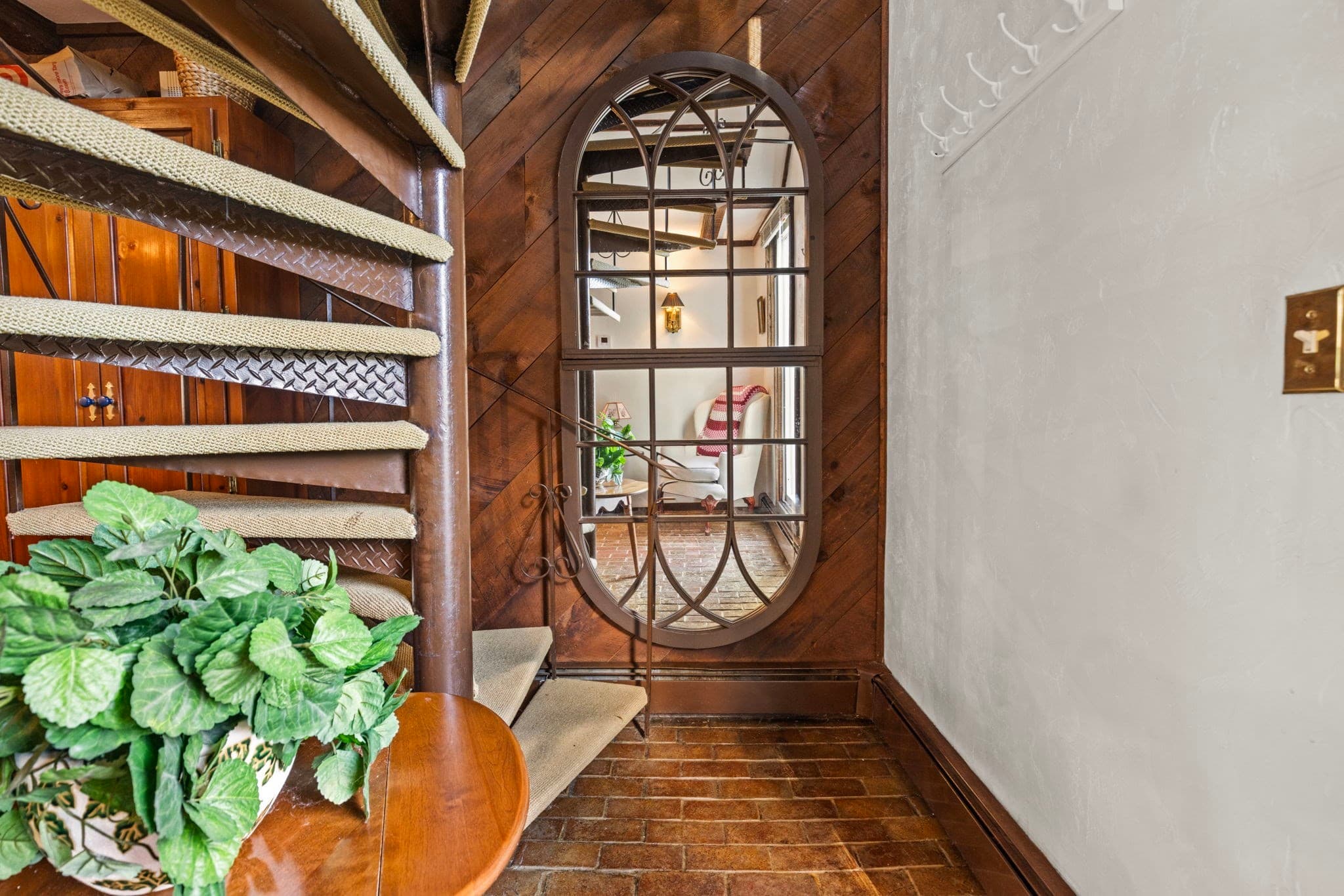 Condominium at 226 County St # A, Attleboro MA 02703, Attleboro, photo 22 of 40
