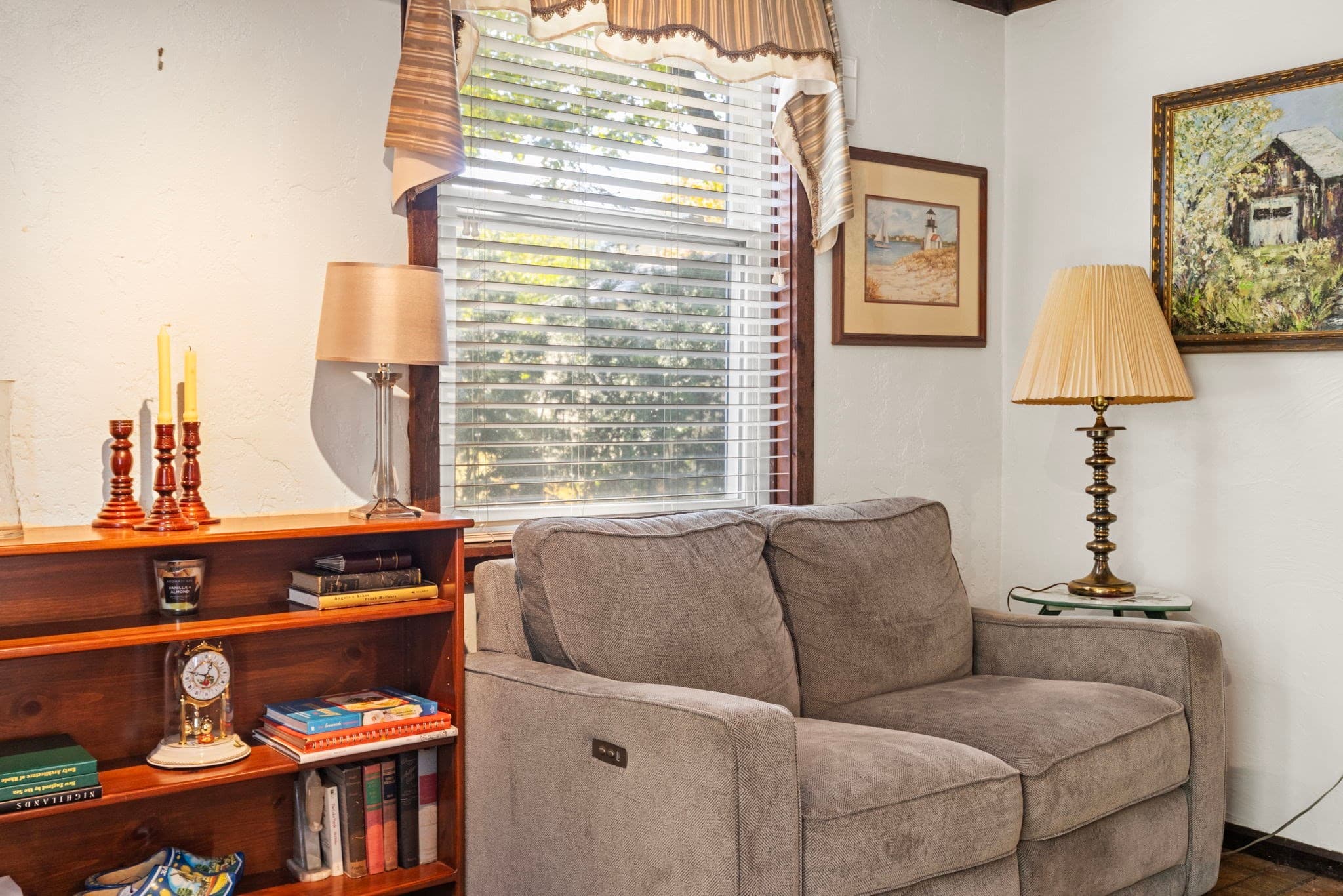 Condominium at 226 County St # A, Attleboro MA 02703, Attleboro, photo 15 of 40
