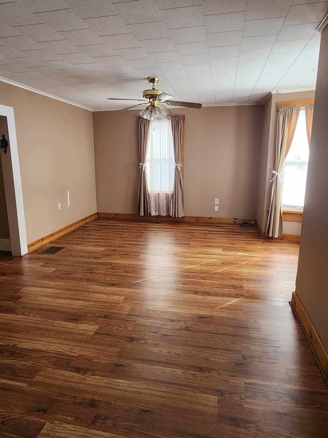 Single Family Residence at 37 Barclay Street, Lowell MA 01851, Lowell, photo 12 of 40