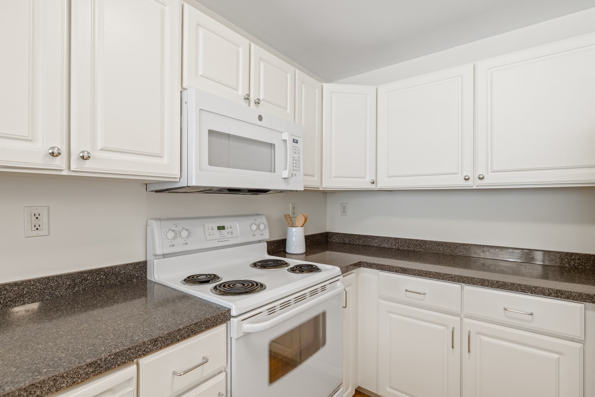 Condominium at 30 Franklin St # 312, Malden MA 02148, Malden, photo 9 of 26