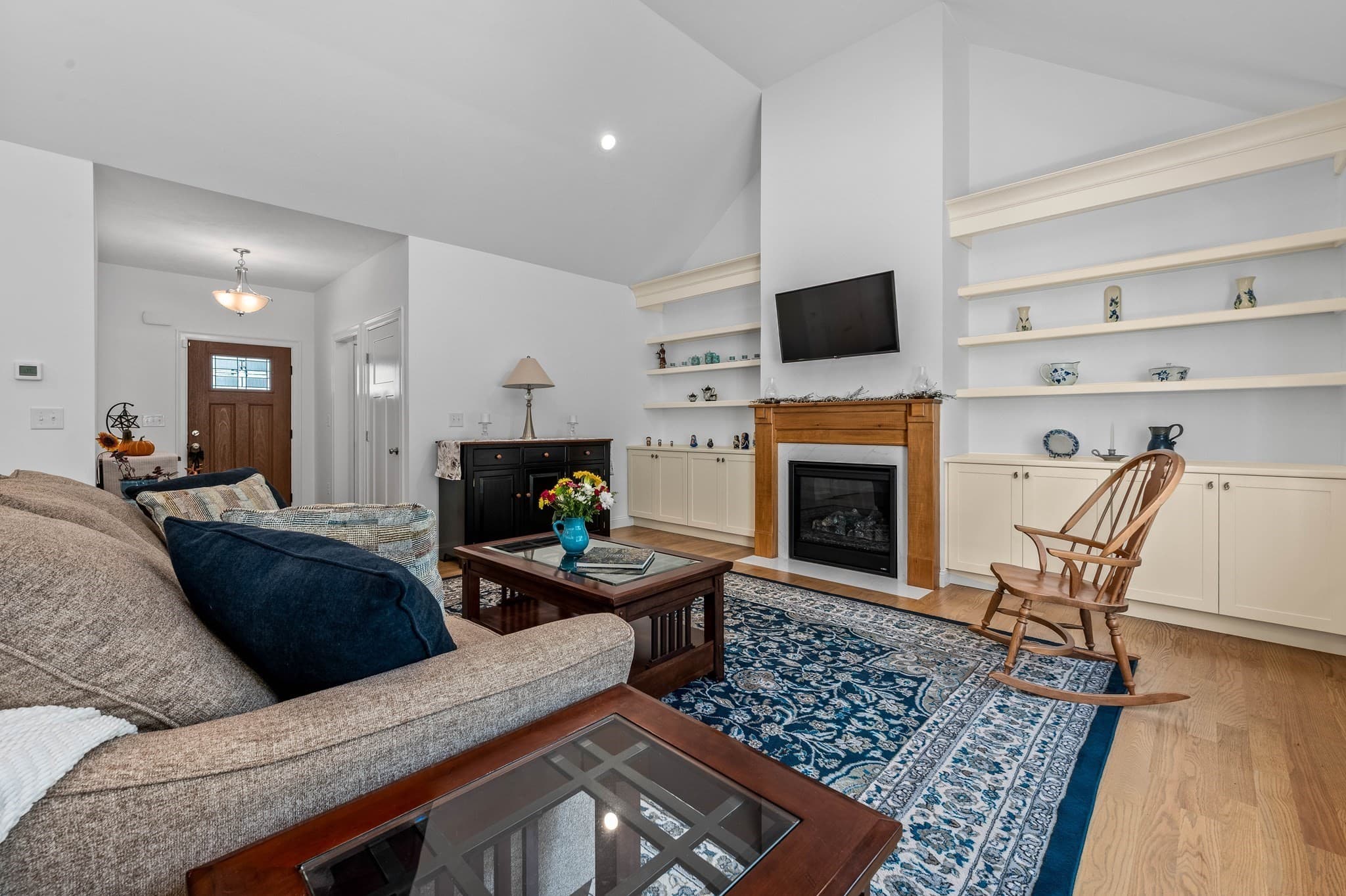 Single Family Residence at 67 Colts Way, Attleboro MA 02703, Attleboro, photo 15 of 34