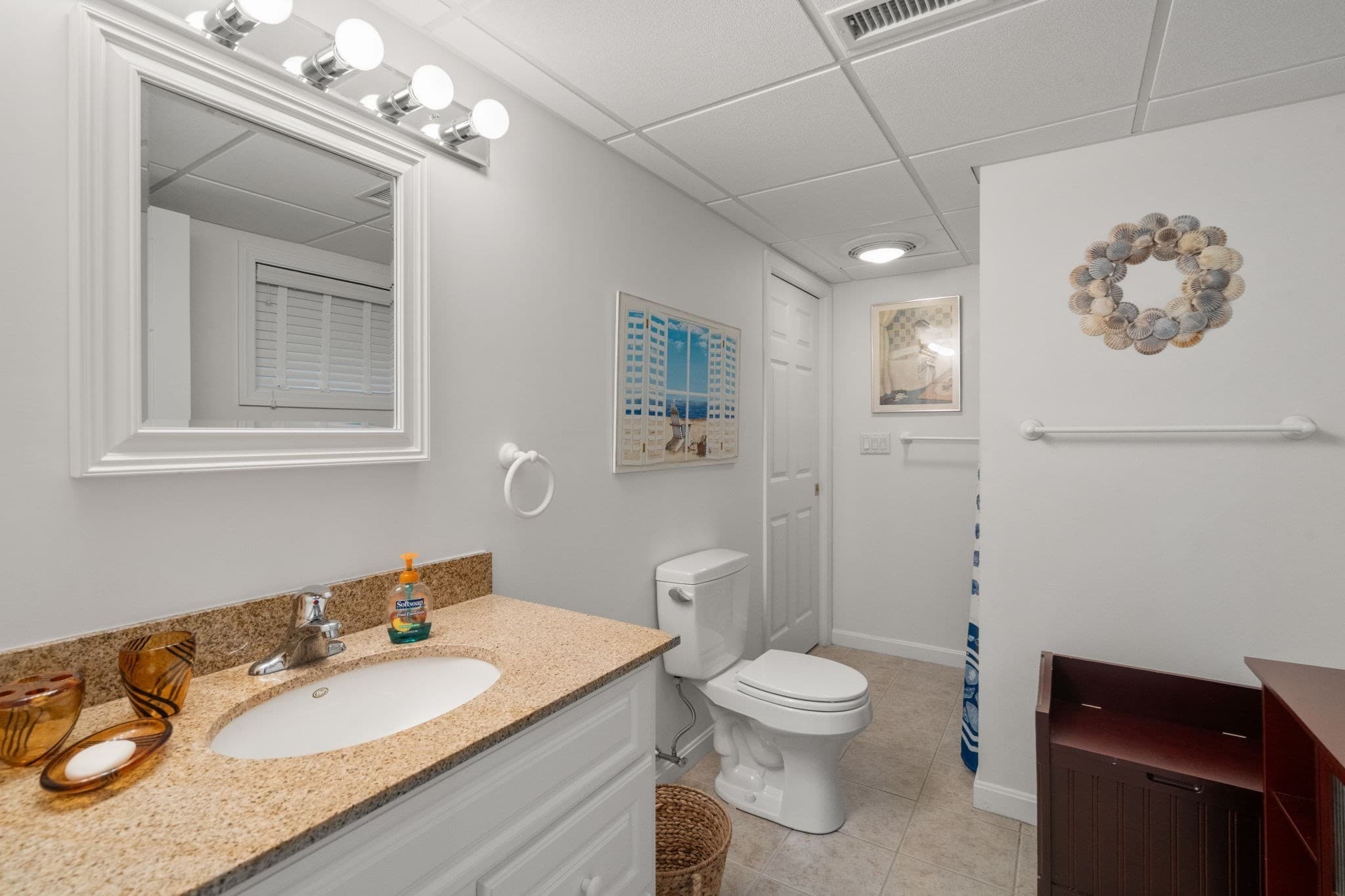 Single Family Residence at 7 Menemsha Way, Falmouth MA 02536, Falmouth, photo 16 of 40