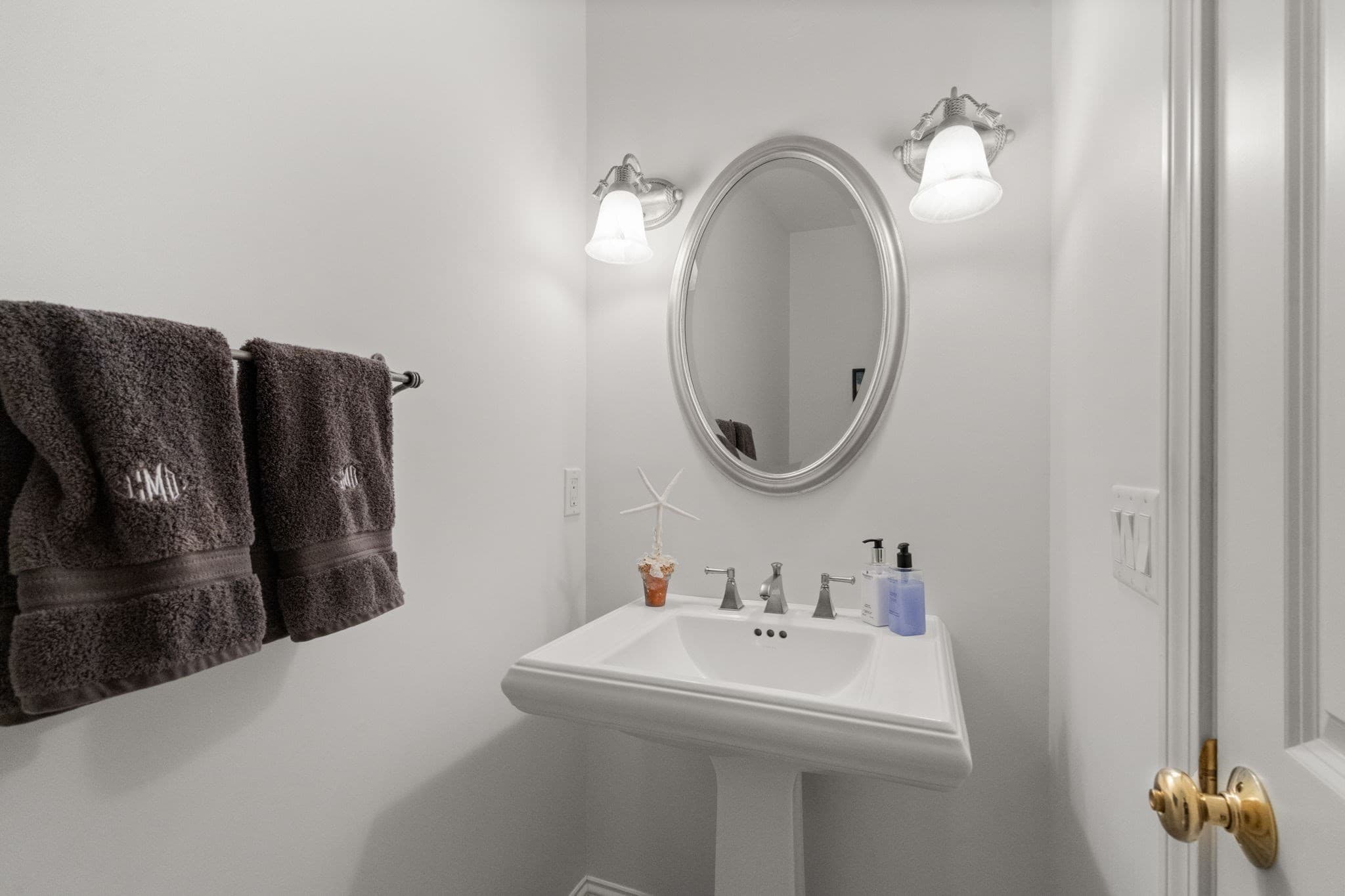 Single Family Residence at 7 Menemsha Way, Falmouth MA 02536, Falmouth, photo 19 of 40