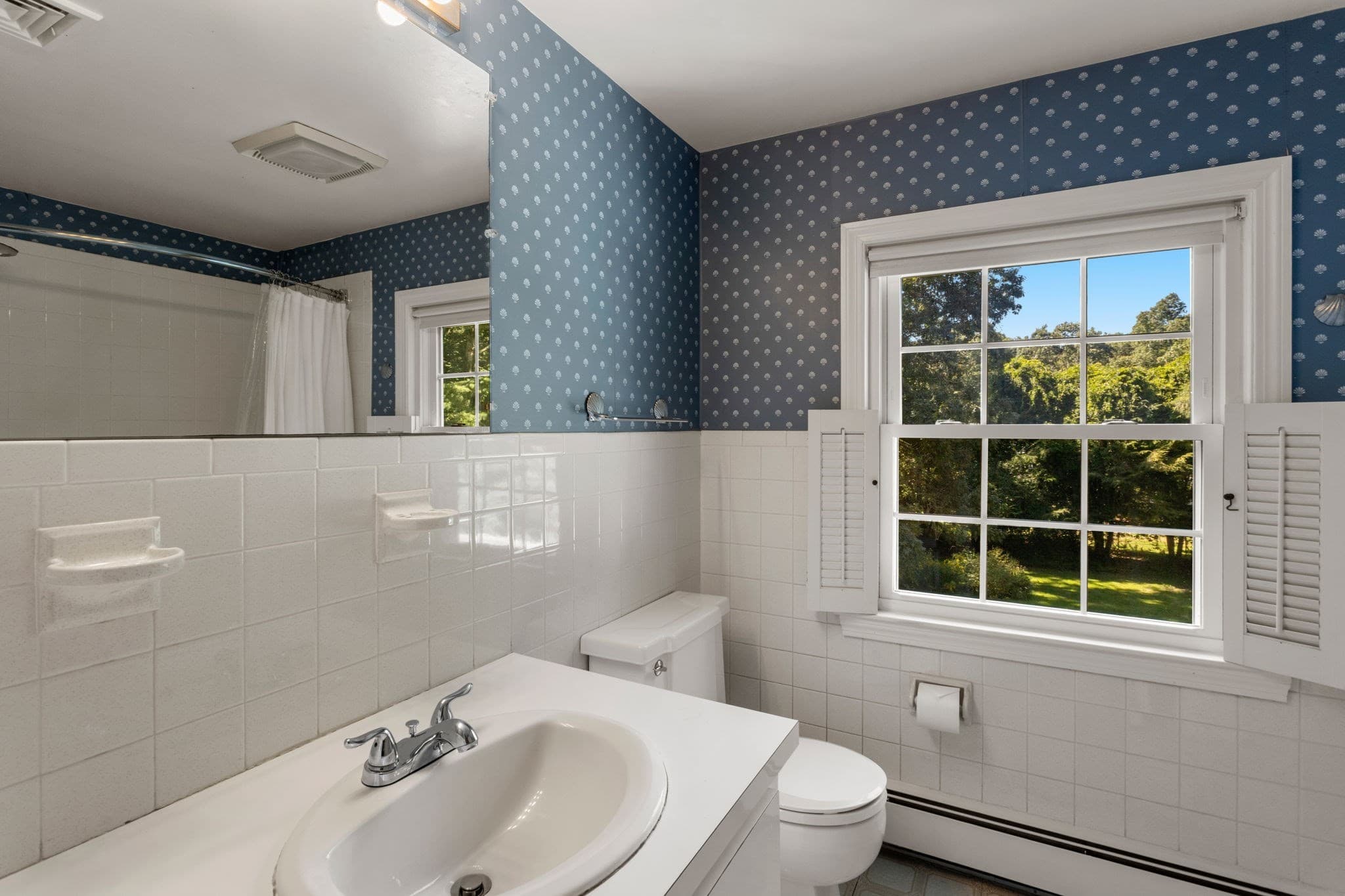 Single Family Residence at 16 Greengate Road, Falmouth MA 02540, Falmouth, photo 14 of 30