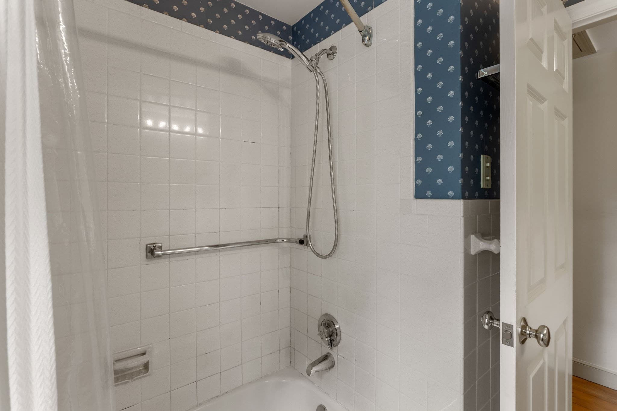 Single Family Residence at 16 Greengate Road, Falmouth MA 02540, Falmouth, photo 15 of 30