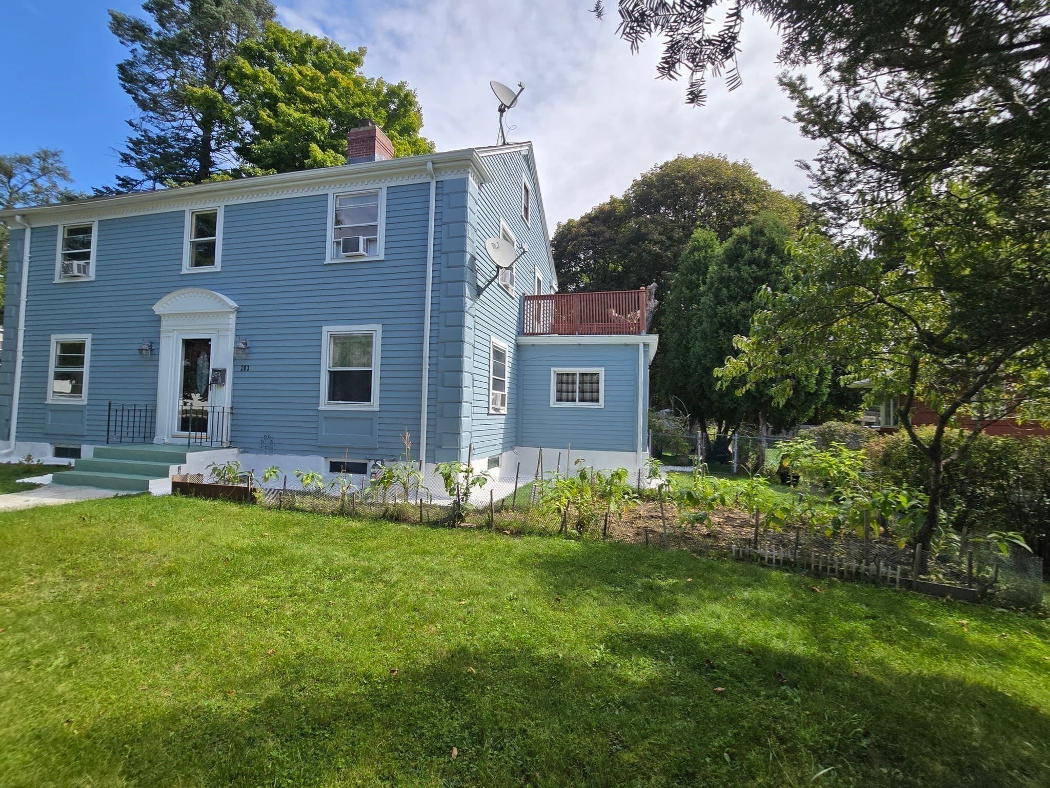 Single Family Residence at 203 Burncoat St, Worcester MA 01606, Worcester, photo 37 of 41