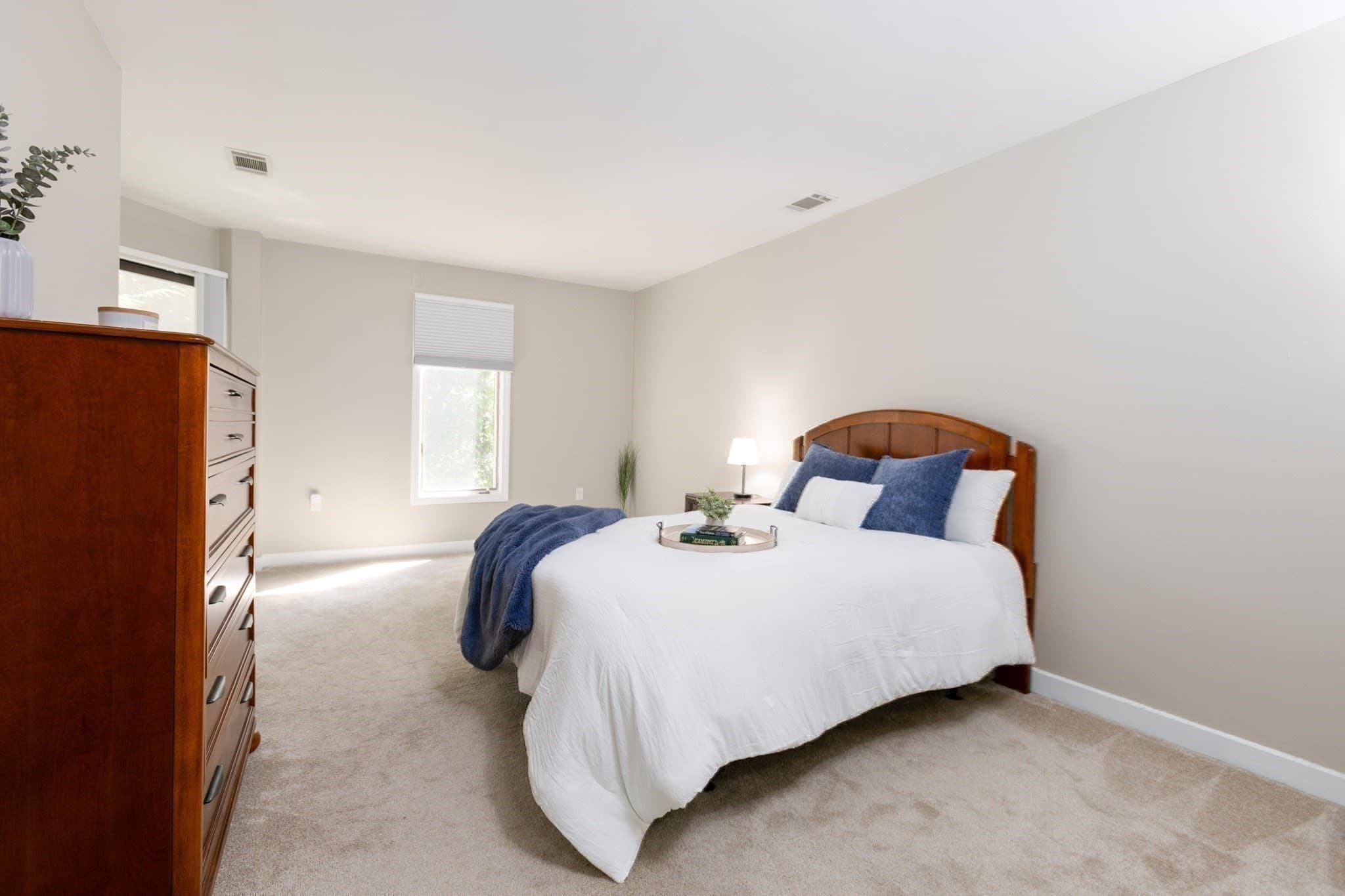 Condominium at 770 Salisbury Street # 319, Worcester MA 01609, Worcester, photo 16 of 27