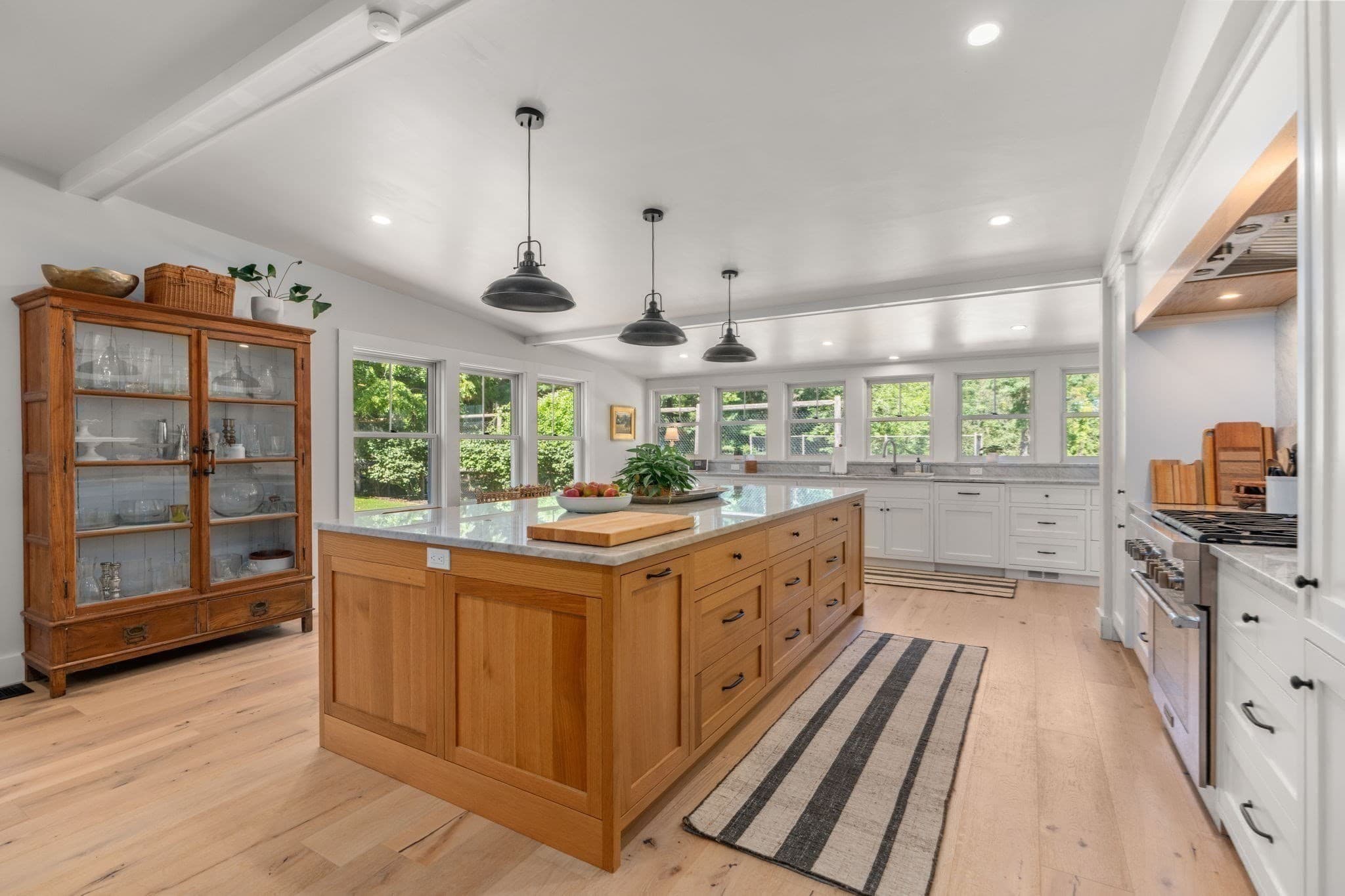 Single Family Residence at 6 Curve Street, Sherborn MA 01770, Sherborn, photo 12 of 42