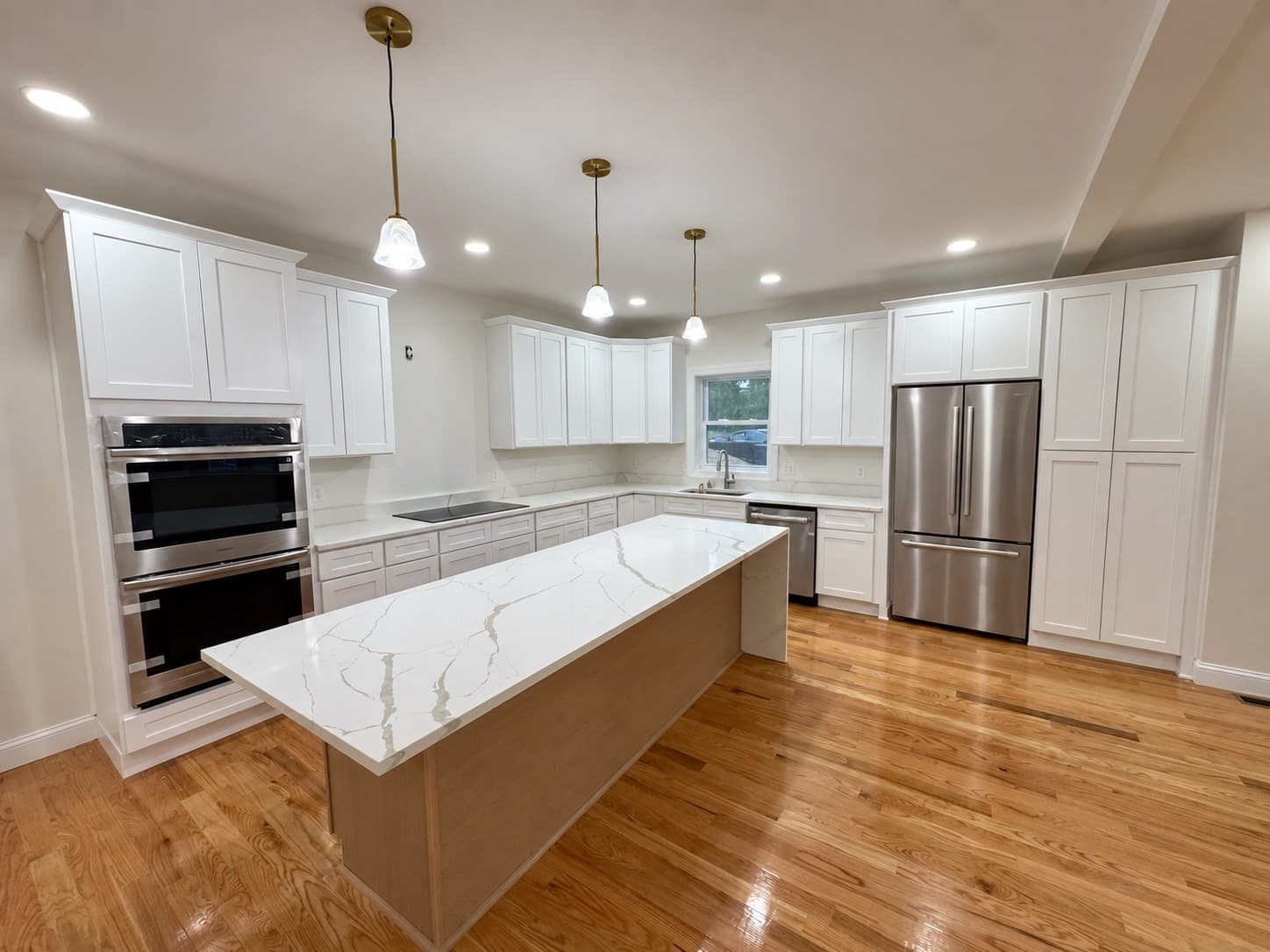 Single Family Residence at 344 Hilldale Ave, Haverhill MA 01832, Haverhill, photo 6 of 19