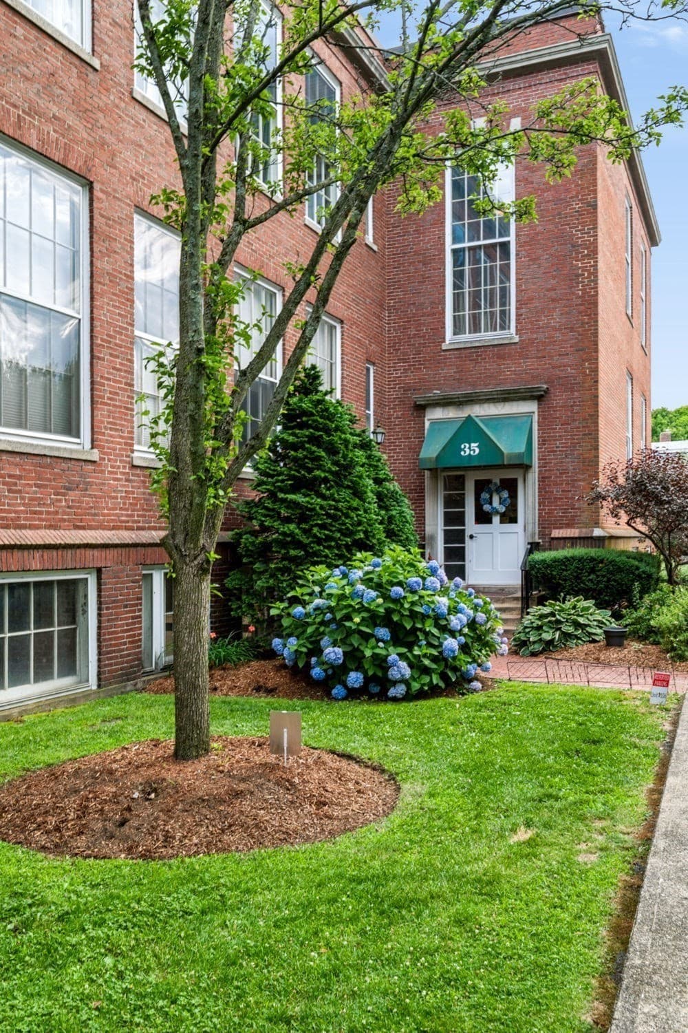 Condominium at 35 Flint St # 205, Salem MA 01970, Salem, photo 34 of 42