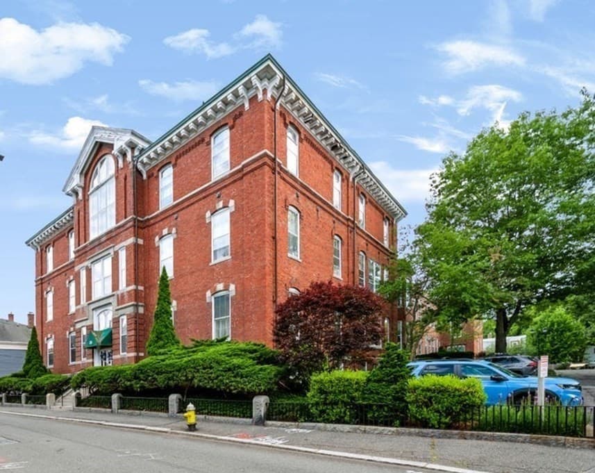 Condominium at 35 Flint St # 205, Salem MA 01970, Salem, photo 41 of 42