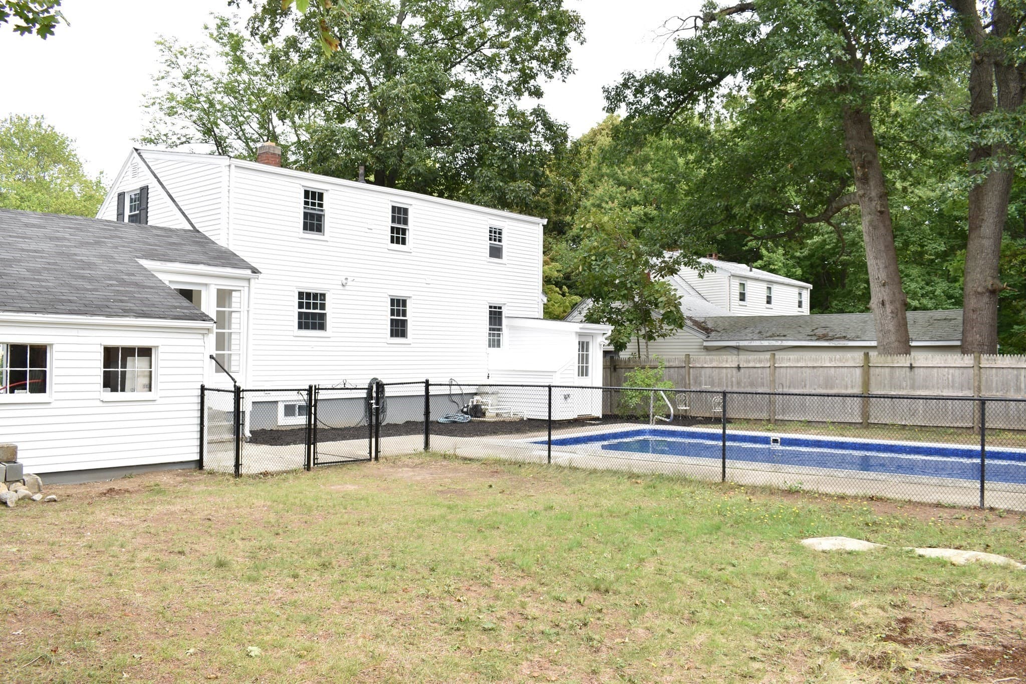 Single Family Residence at 65 Thomas Rd, Weymouth MA 02190, Weymouth, photo 3 of 29