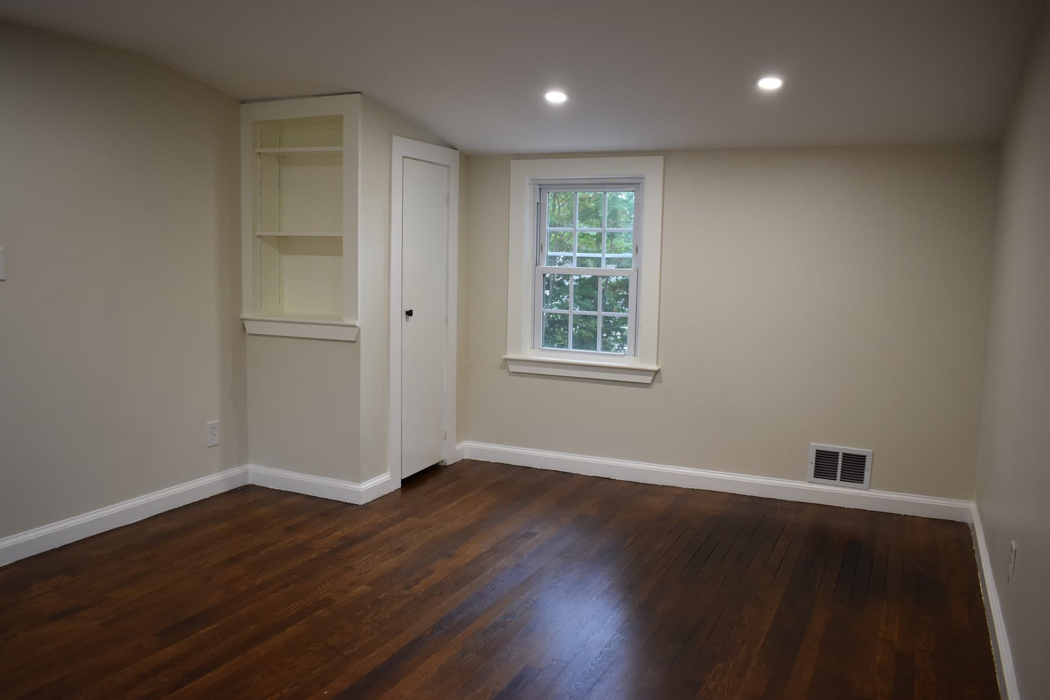 Single Family Residence at 65 Thomas Rd, Weymouth MA 02190, Weymouth, photo 19 of 29