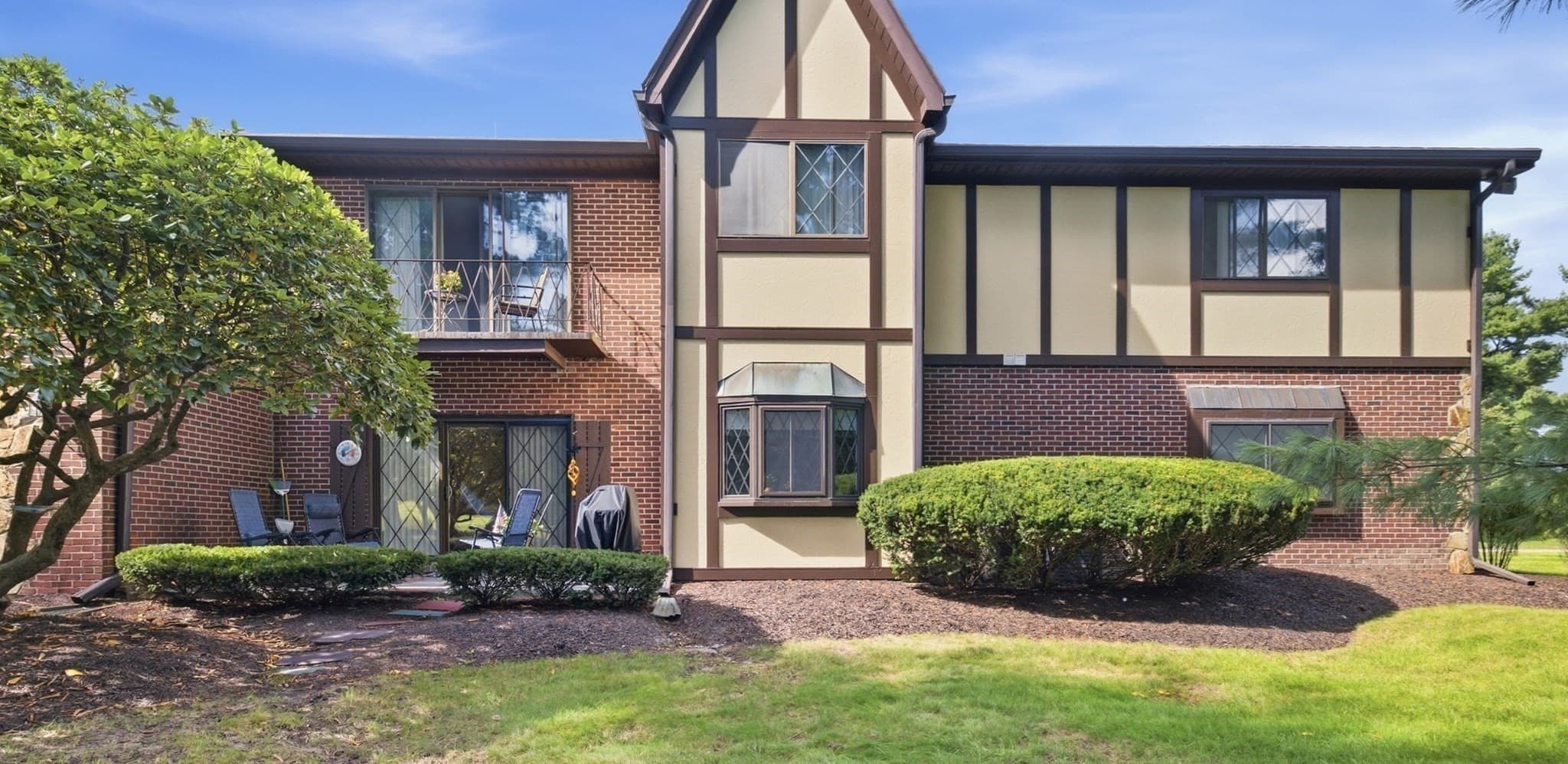 Condominium at 2 Rainbow Pond Drive # 2, Walpole MA 02081, Walpole, photo 5 of 25
