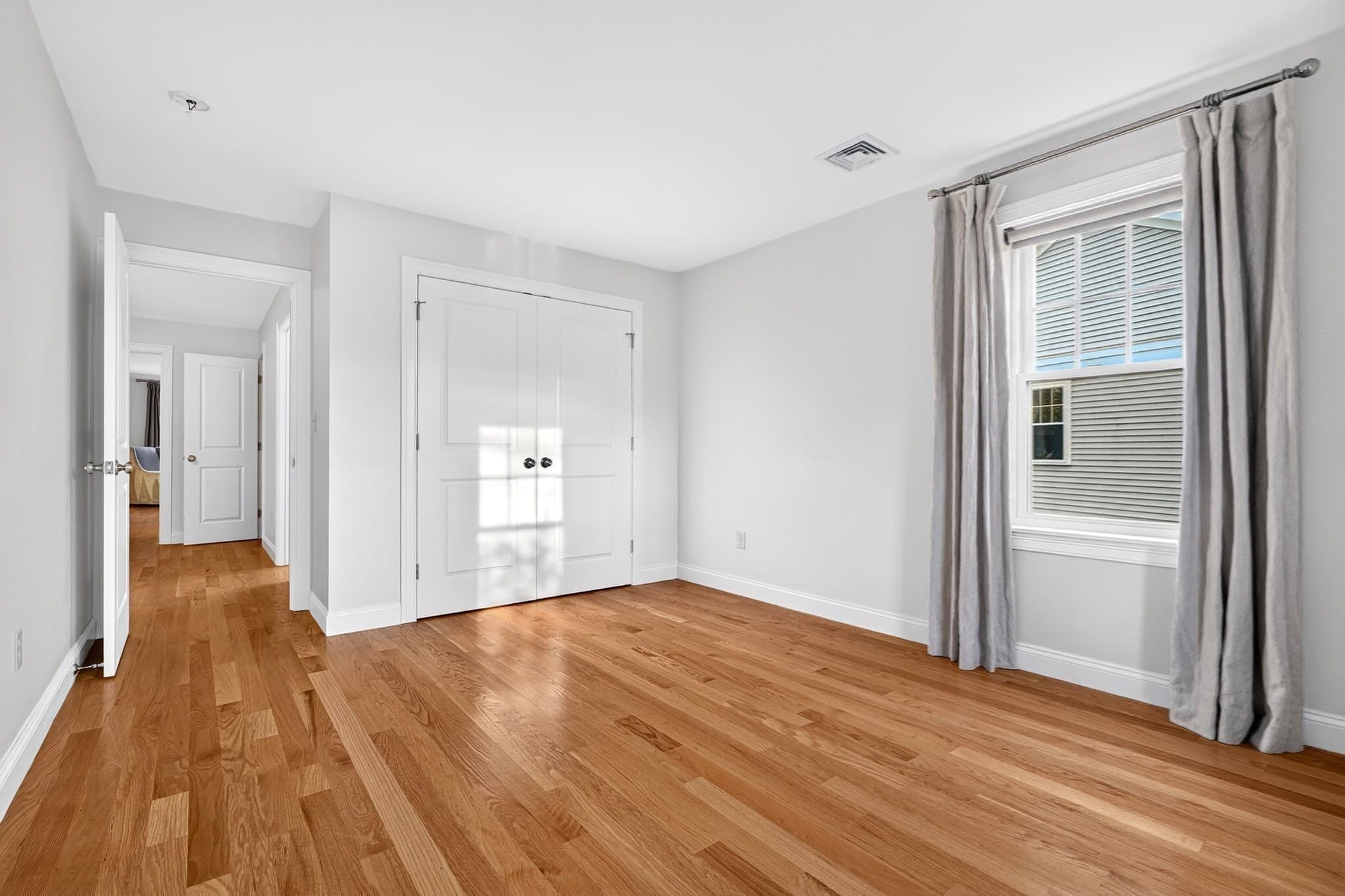 Condominium at 54 White St # 54, Belmont MA 02478, Belmont, photo 25 of 33