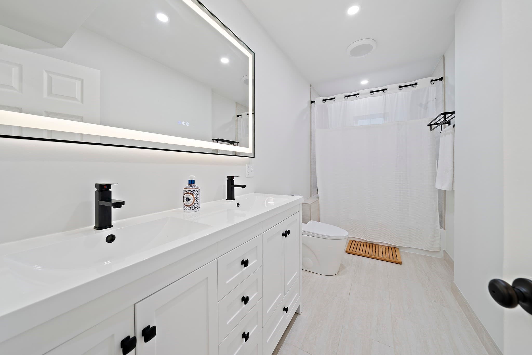 Condominium at 224 Summer St # 1, Somerville MA 02143, Somerville, photo 16 of 30